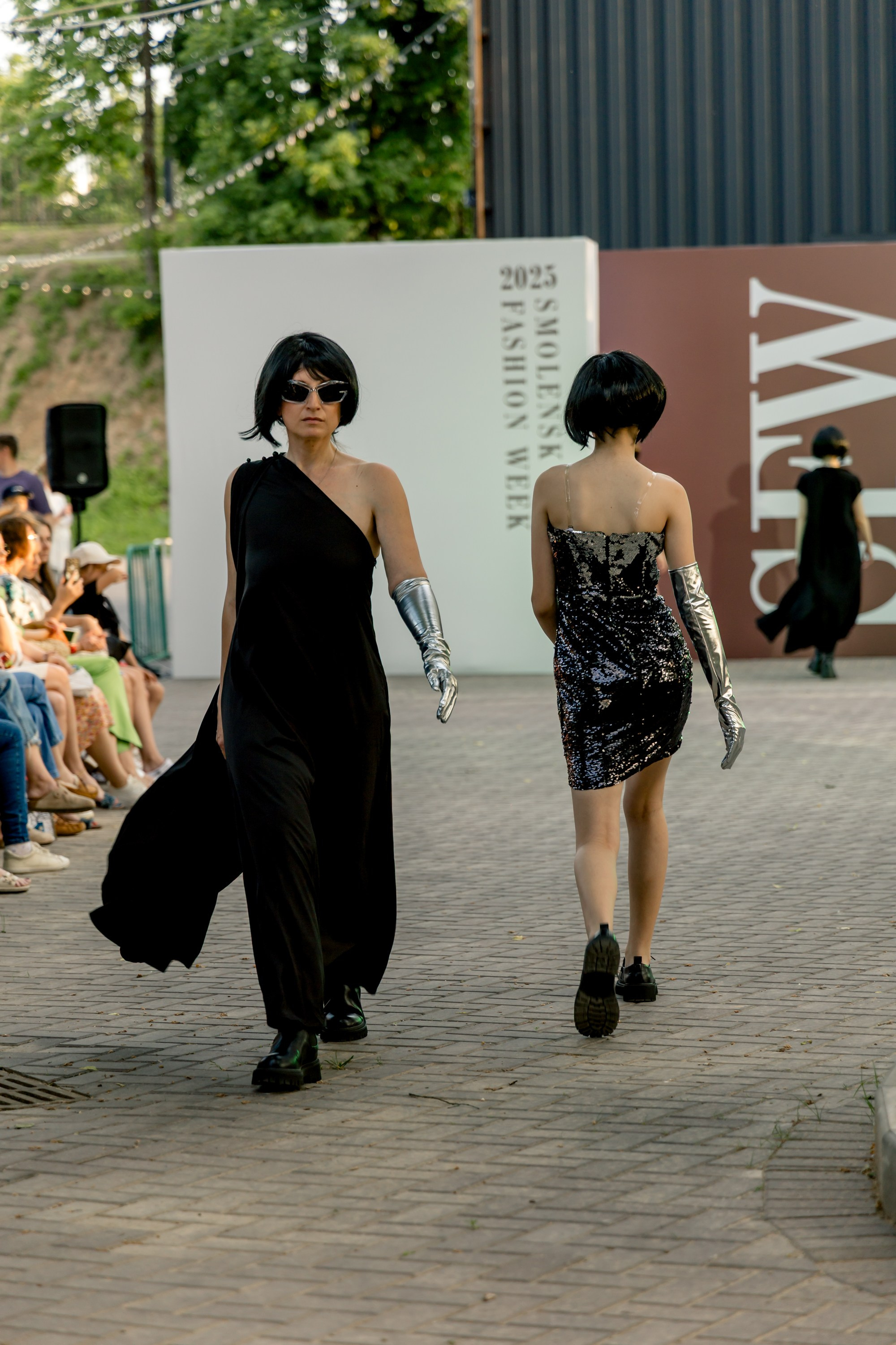 Smolensk Fashion Week 2025_показы_ДЕНЬ 1_ВЕЧЕРНИЙ ПОКАЗ_19:00. Главная