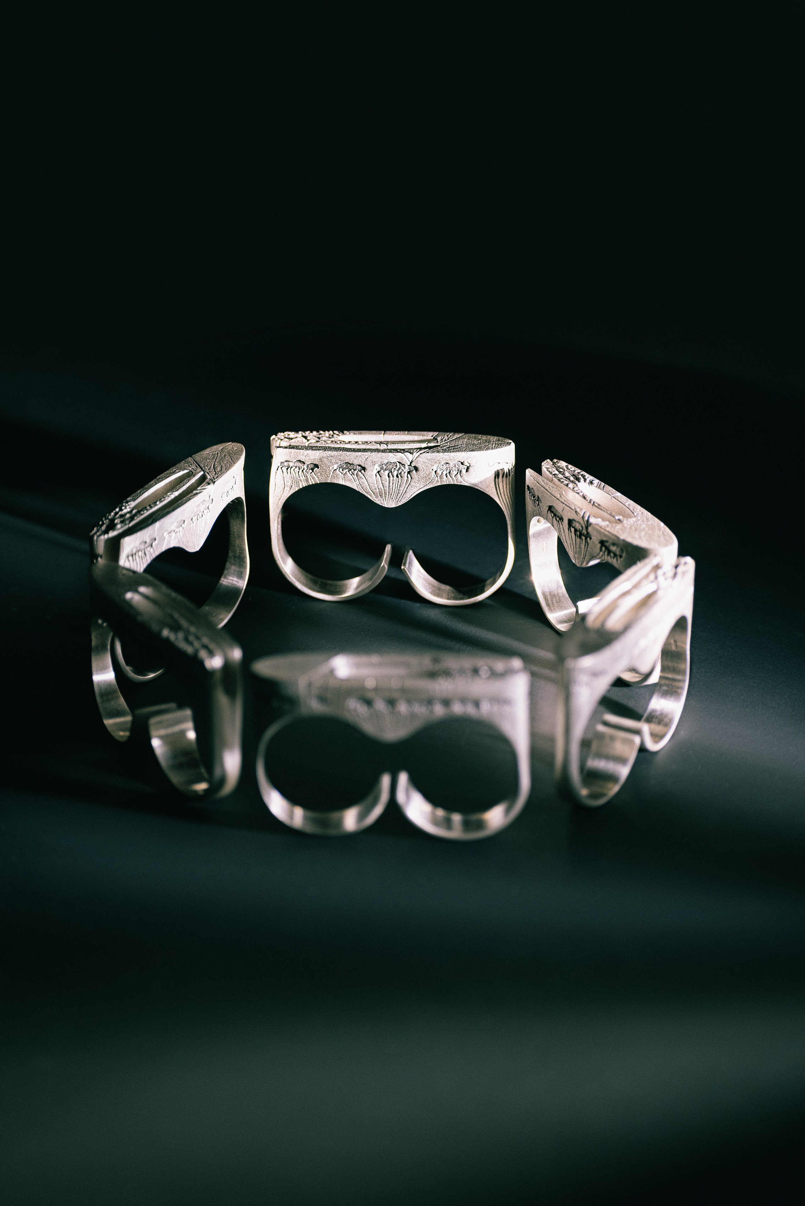 MOZI J х DADDYBATO. Photographer. Producer. Retoucher