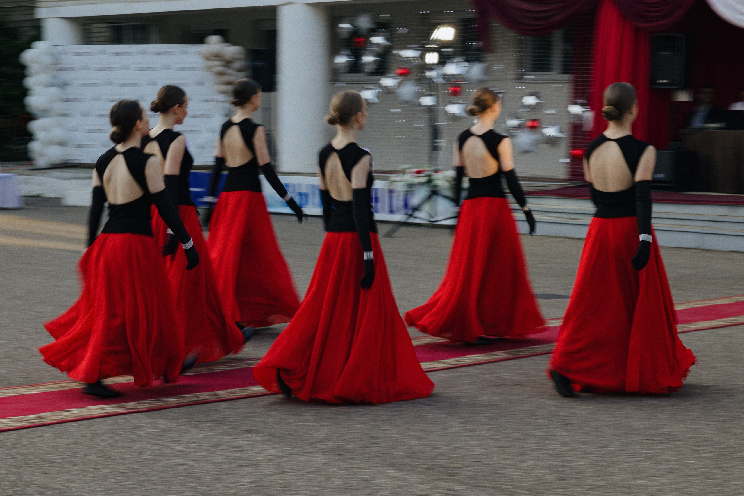 Вручение аттестатов. Свадебный фотограф Роман Еремеев