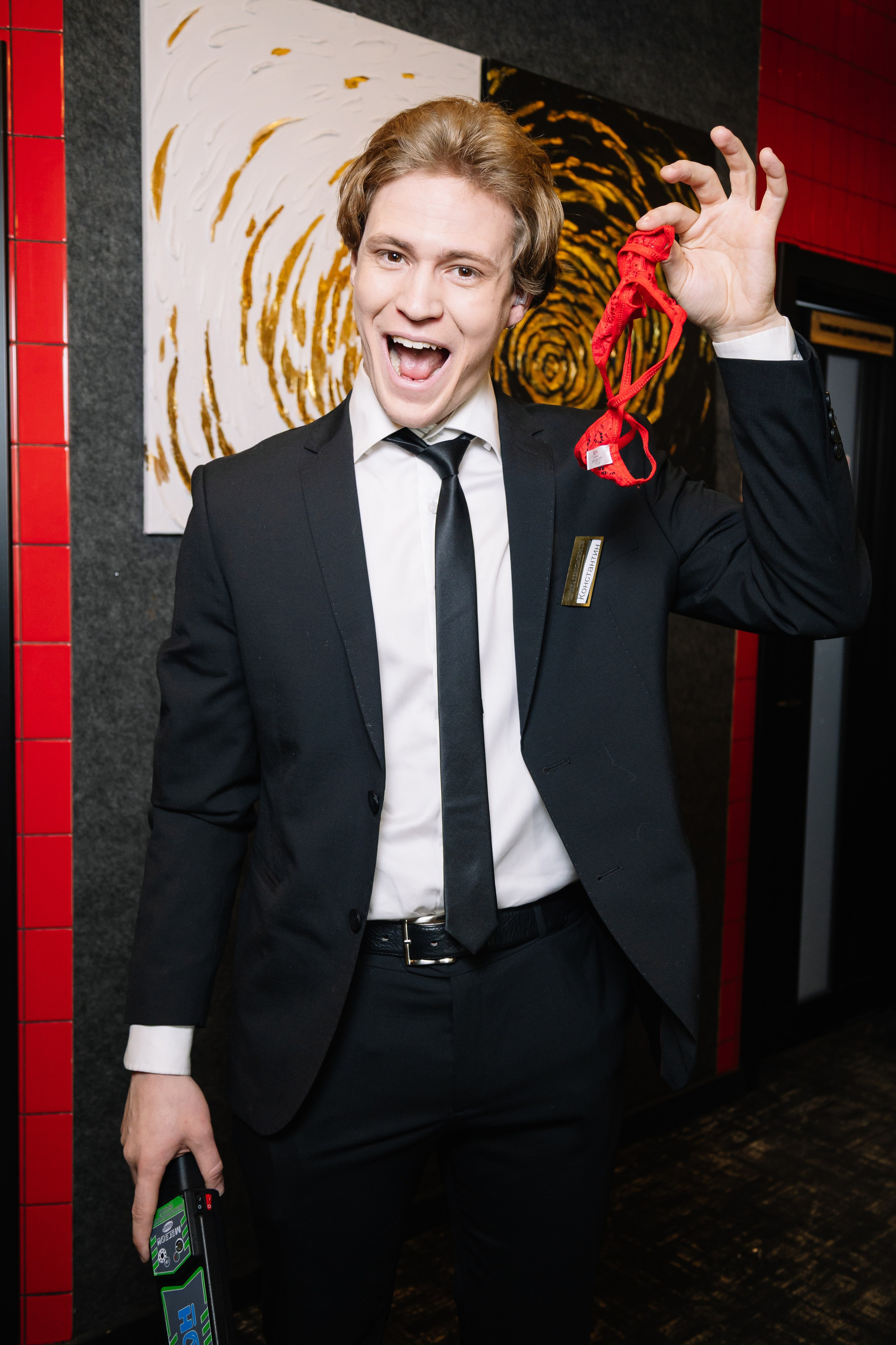 Москва. Фокусник Константин Загузин. 22.03.26. Валерия, репортажный фотограф в г. Москва и г. Владикавказ