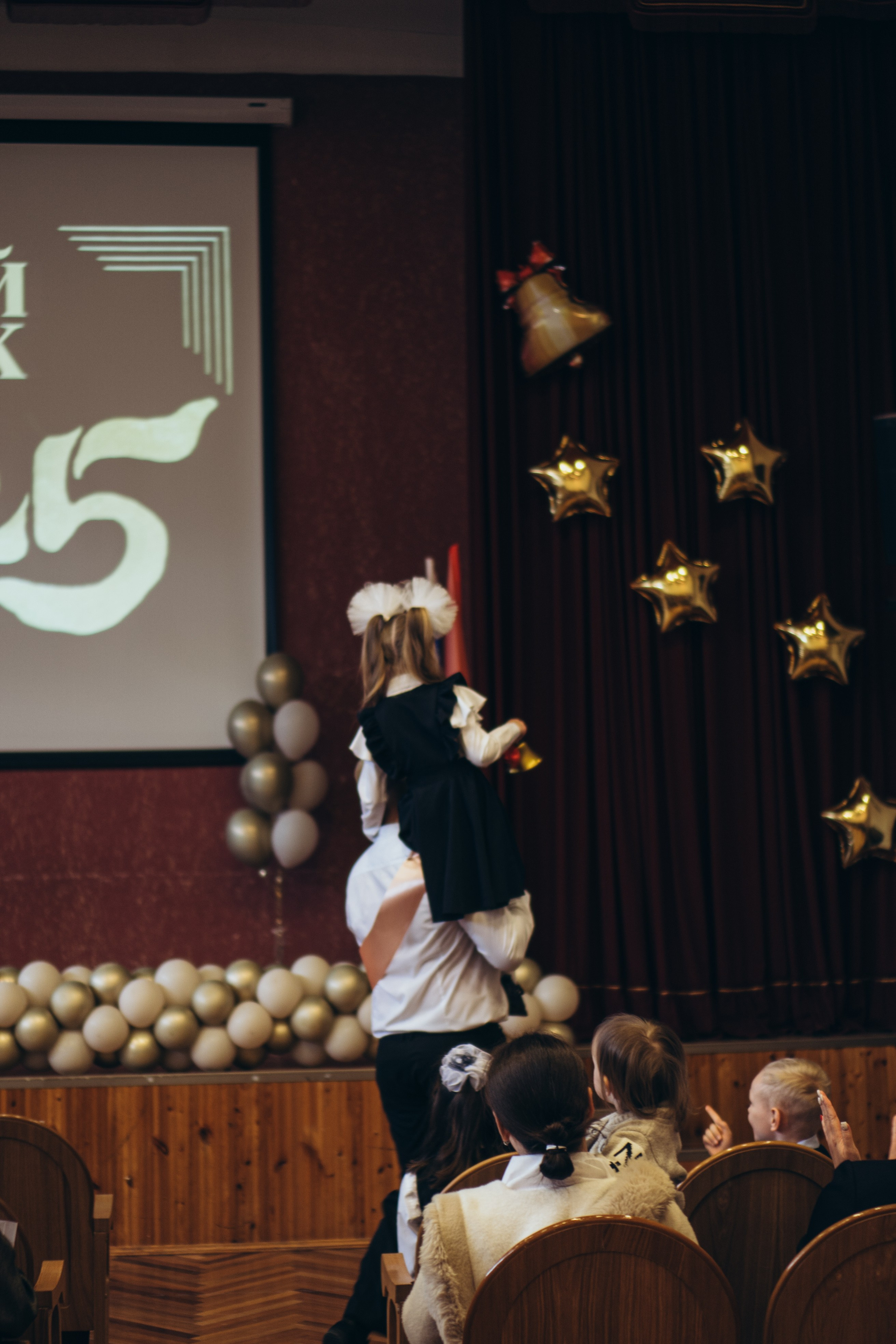 ПОСЛЕДНИЙ ЗВОНОК. Профессиональный фотограф, Санкт-Петербург — Виктория Богомолова
