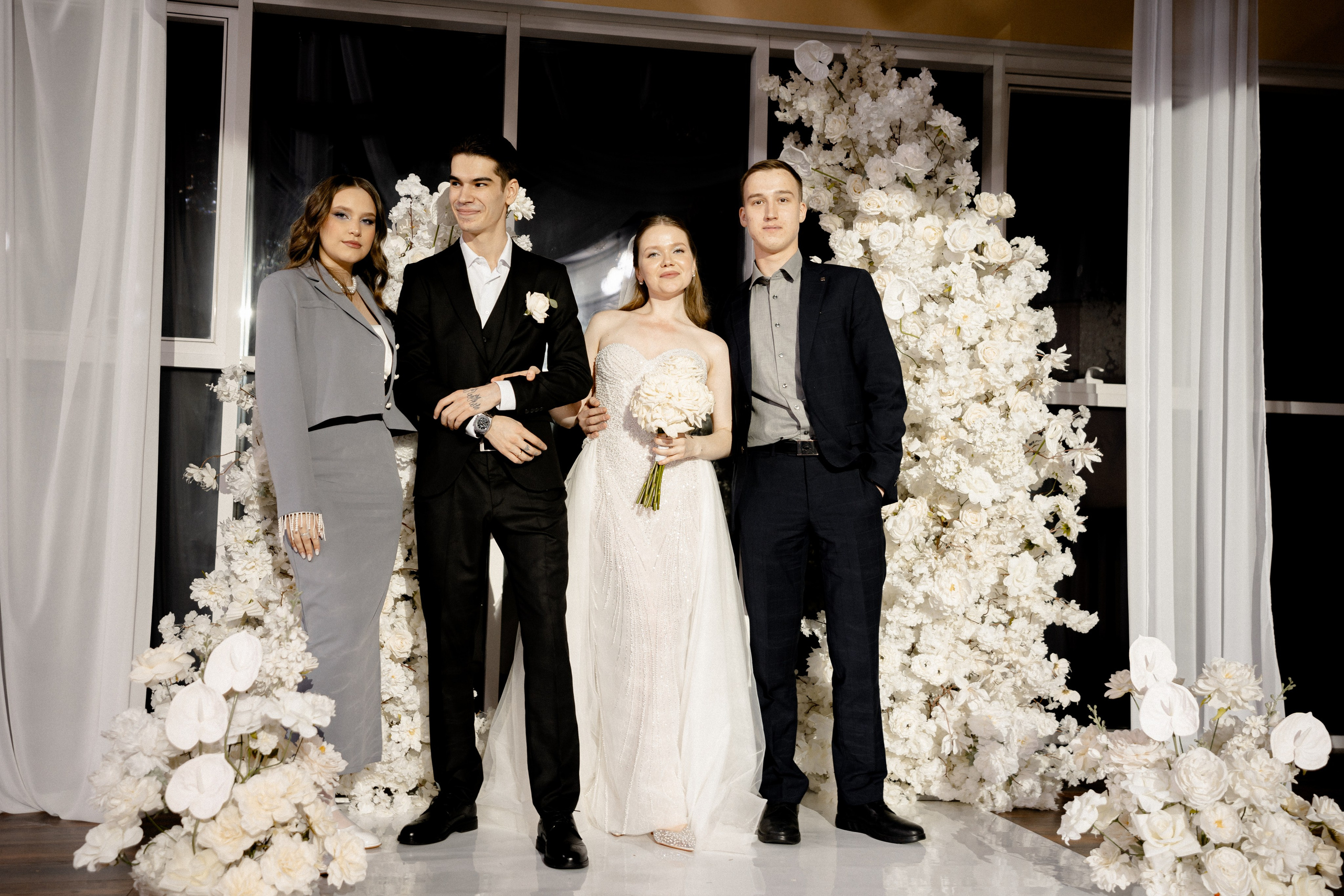 СВАДЕБНАЯ СЬЕМКА СБОРОВ В ОТЕЛЕ И ВЫЕЗД НА ЦЕРЕМОНИЮ (СНЯТО В СИБИРЕ В НИЖНЕВАРТОВСКЕ). Профессиональный фотограф, Санкт-Петербург — Виктория Богомолова