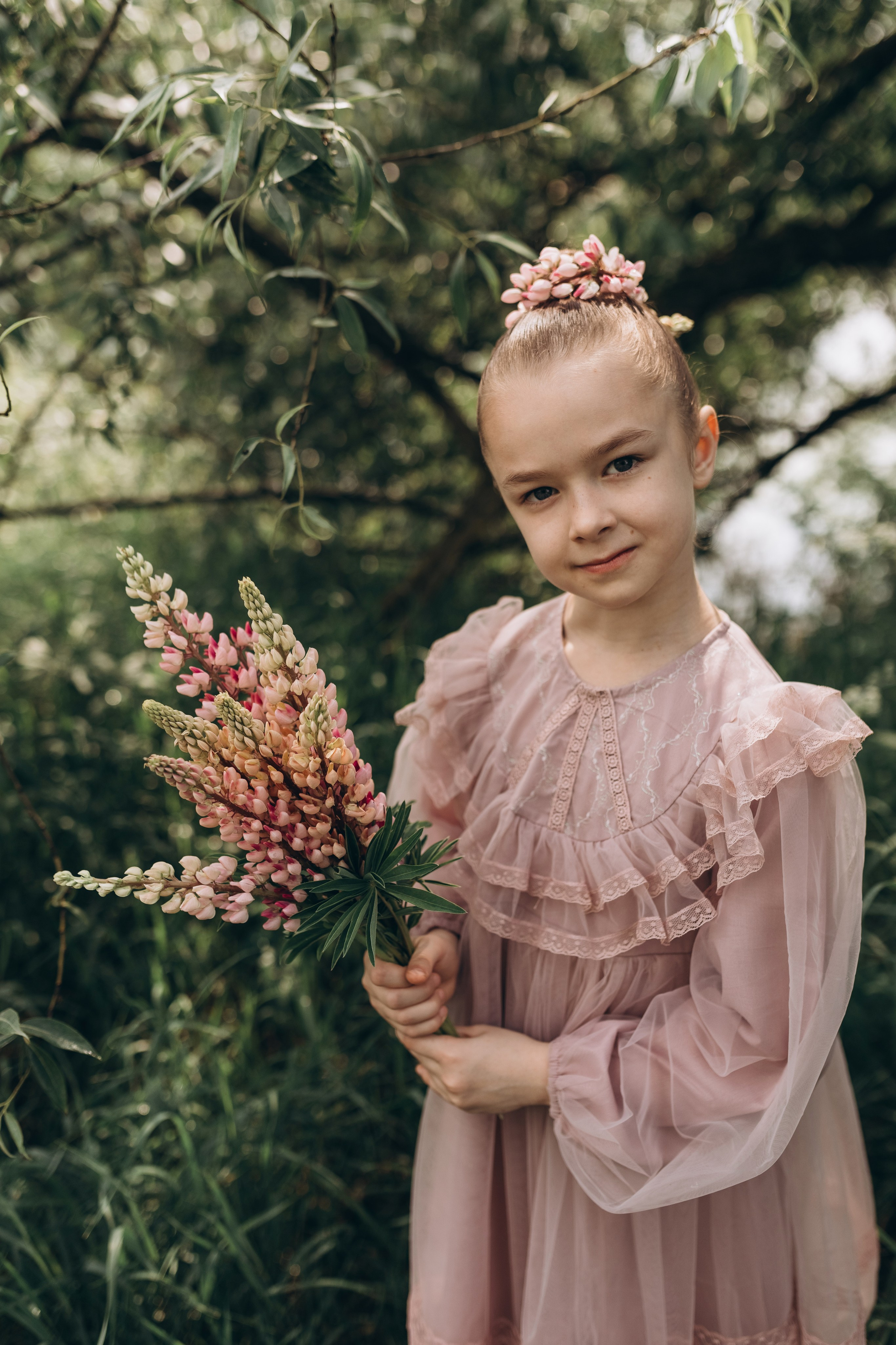 В люпинах. Фотограф Людмила Оюн