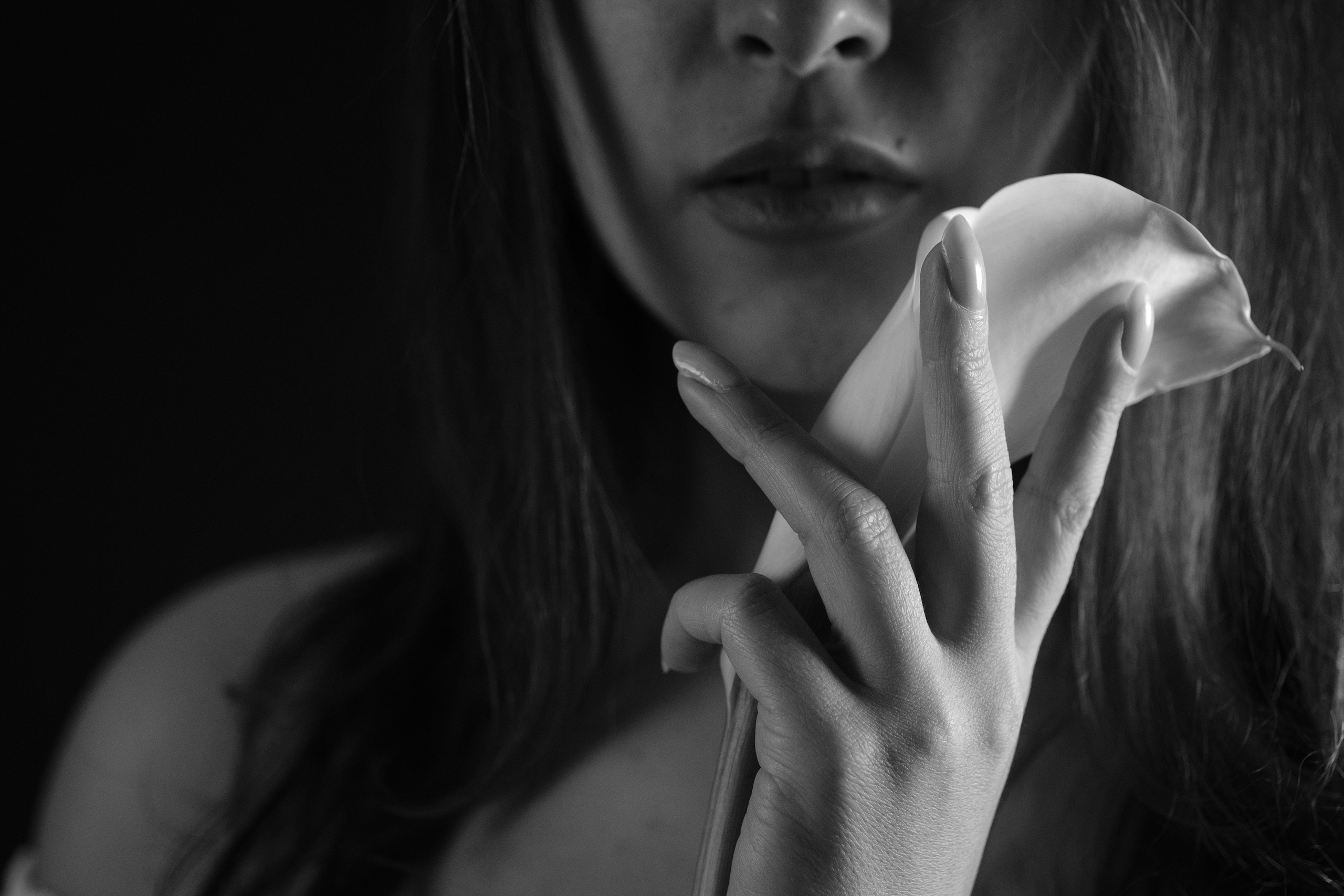 Boudoir Photography. Margarita Rodionova — a contemporary lens-based artist currently working in Cancun, Mexico