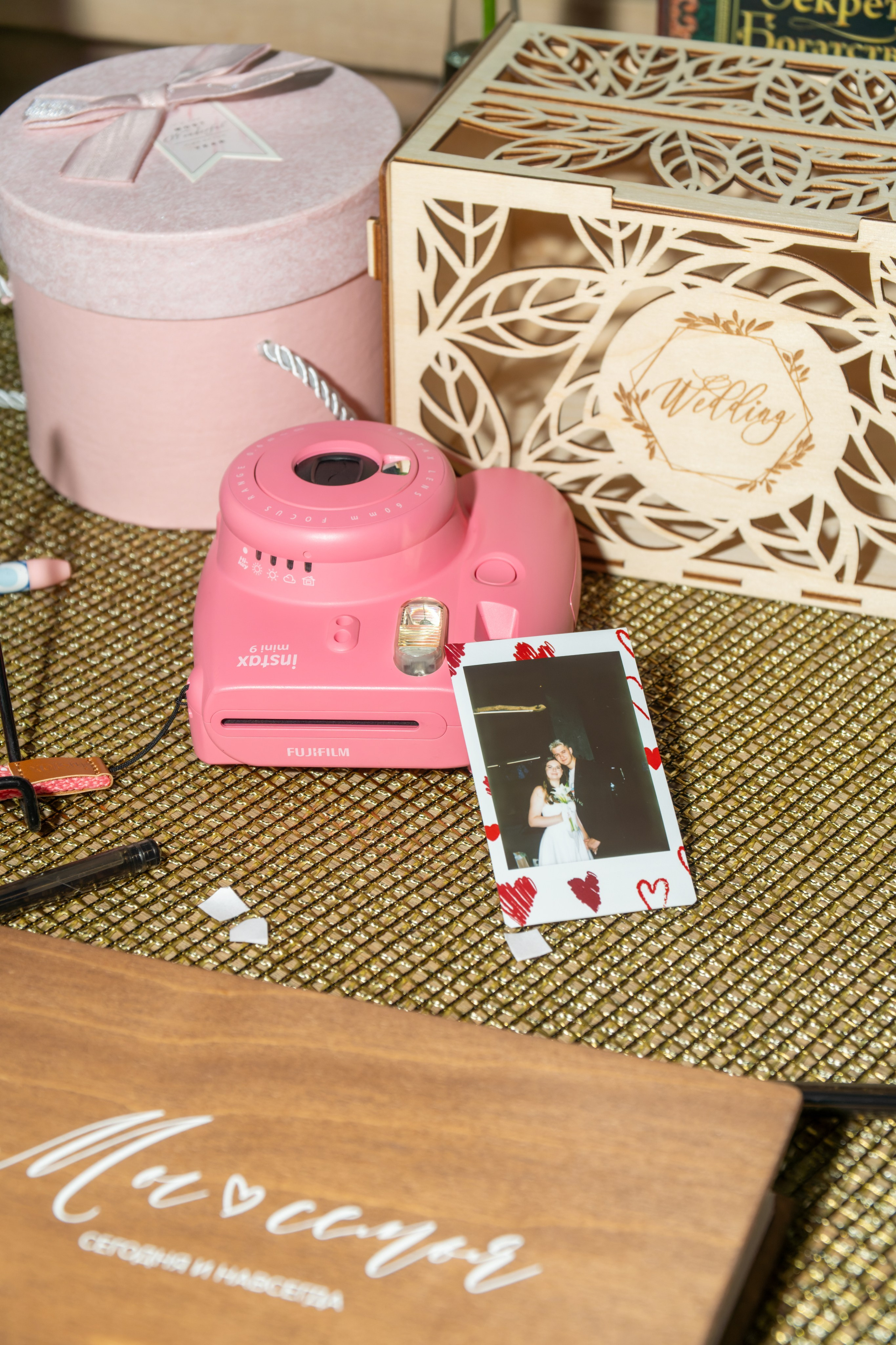 Альбом свадебная фотосъёмка, венчание, утро невесты, роспись, банкет. «Студия DRONAVT`s» — видеосъёмка и фотография г. Москва