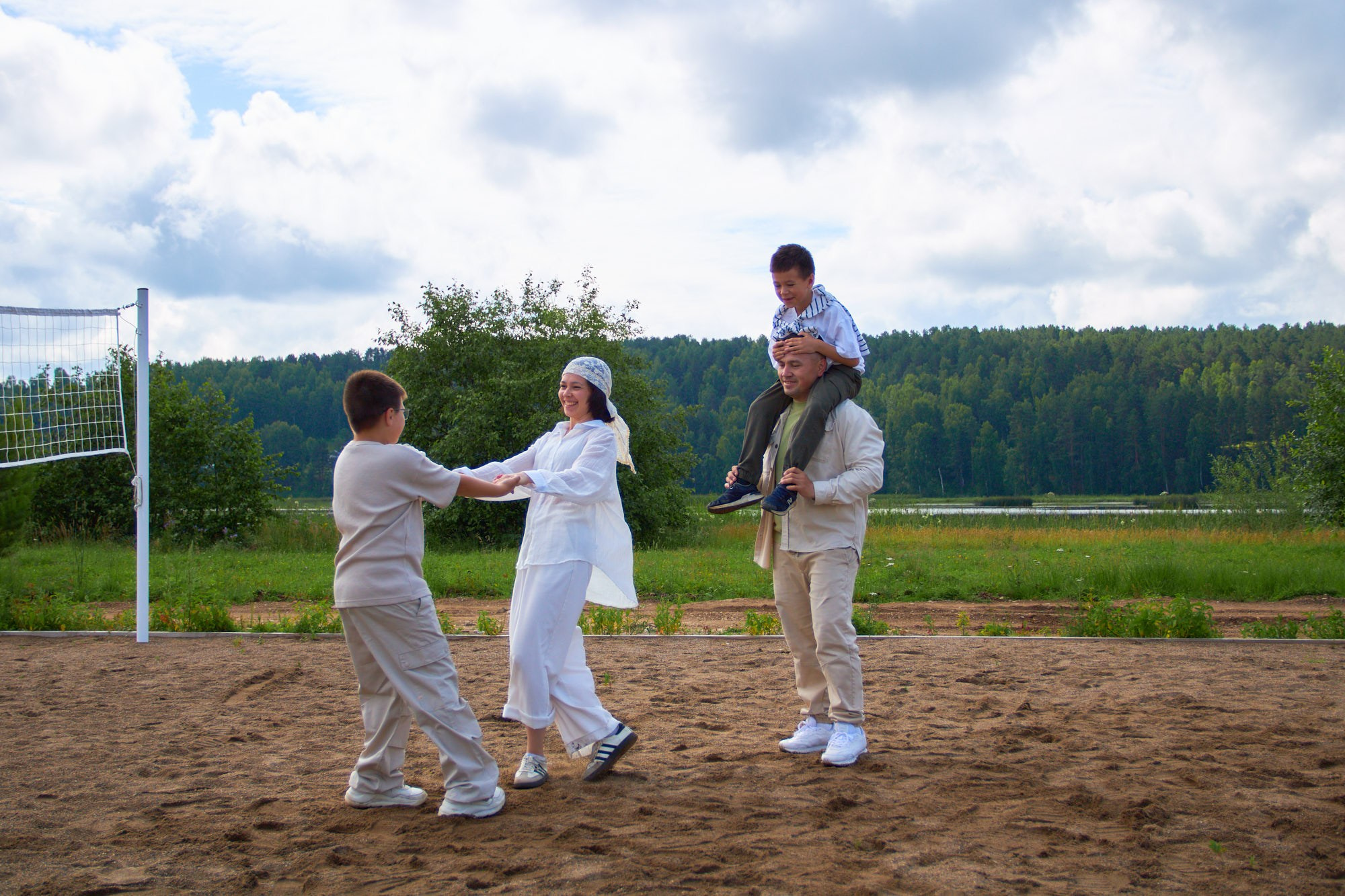Семейный фотограф в Челябинске Аза Шарапова