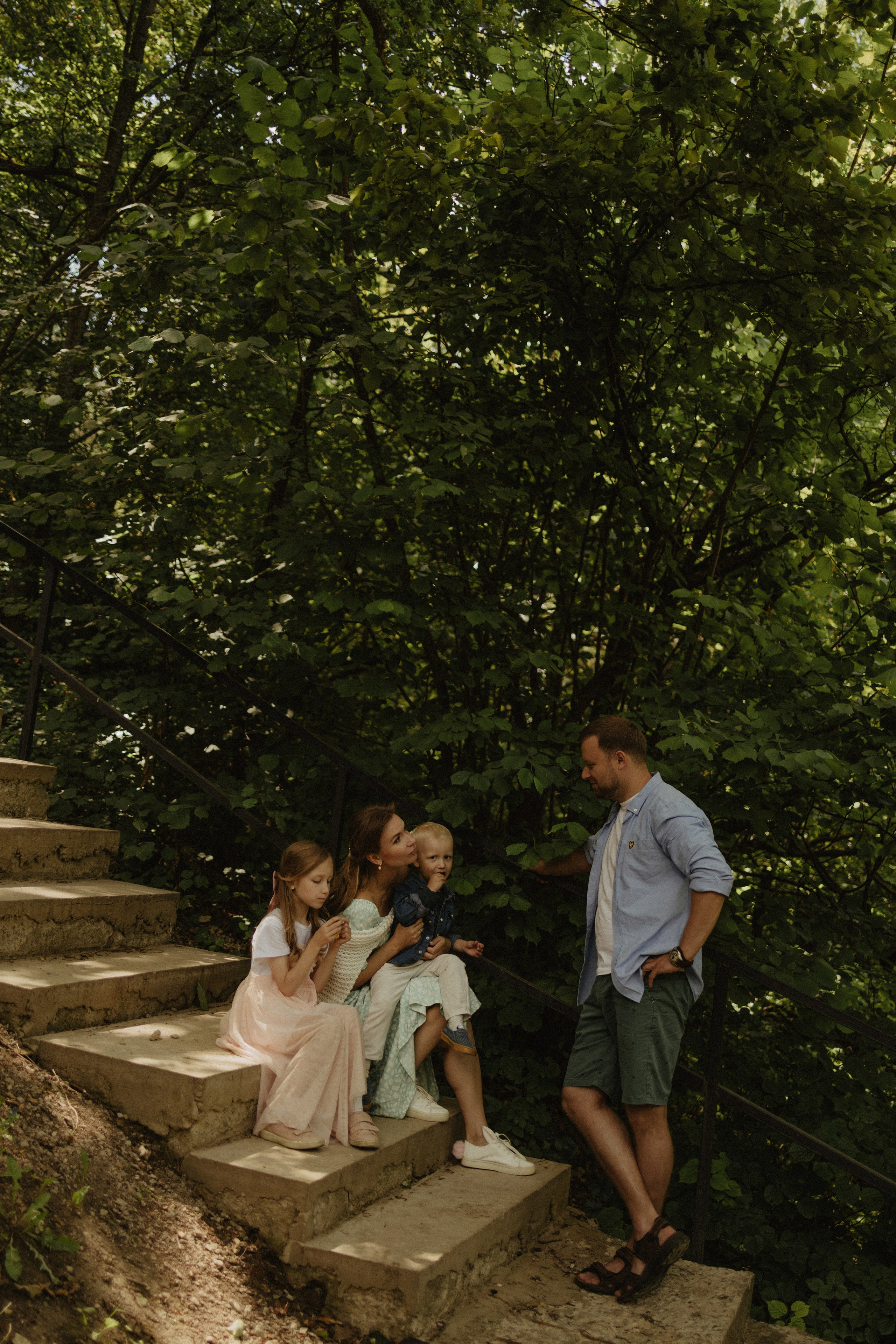 В Донском лесу. Семейный лайфстайл фотограф в г. Липецк