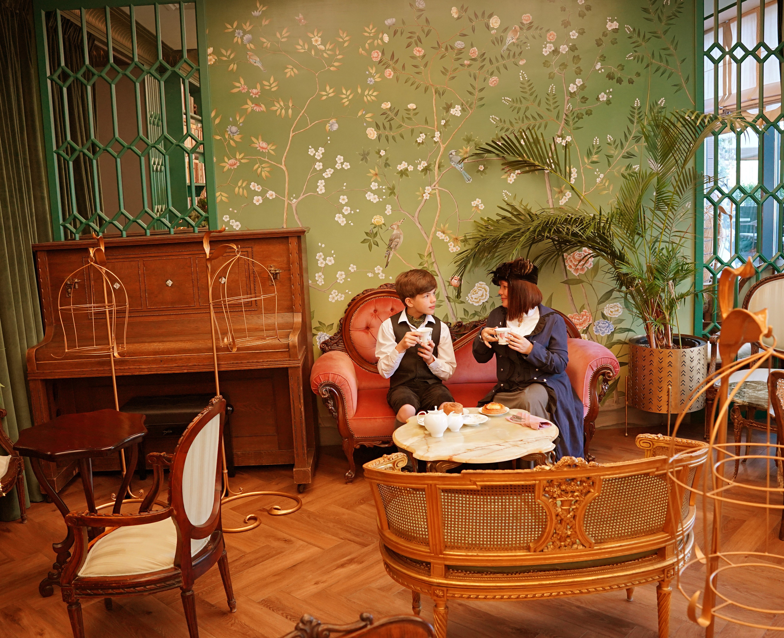 С мамой в прошлое. Студийный и портретный фотограф в САНКТ-ПЕТЕРБУРГЕИрина Махаон