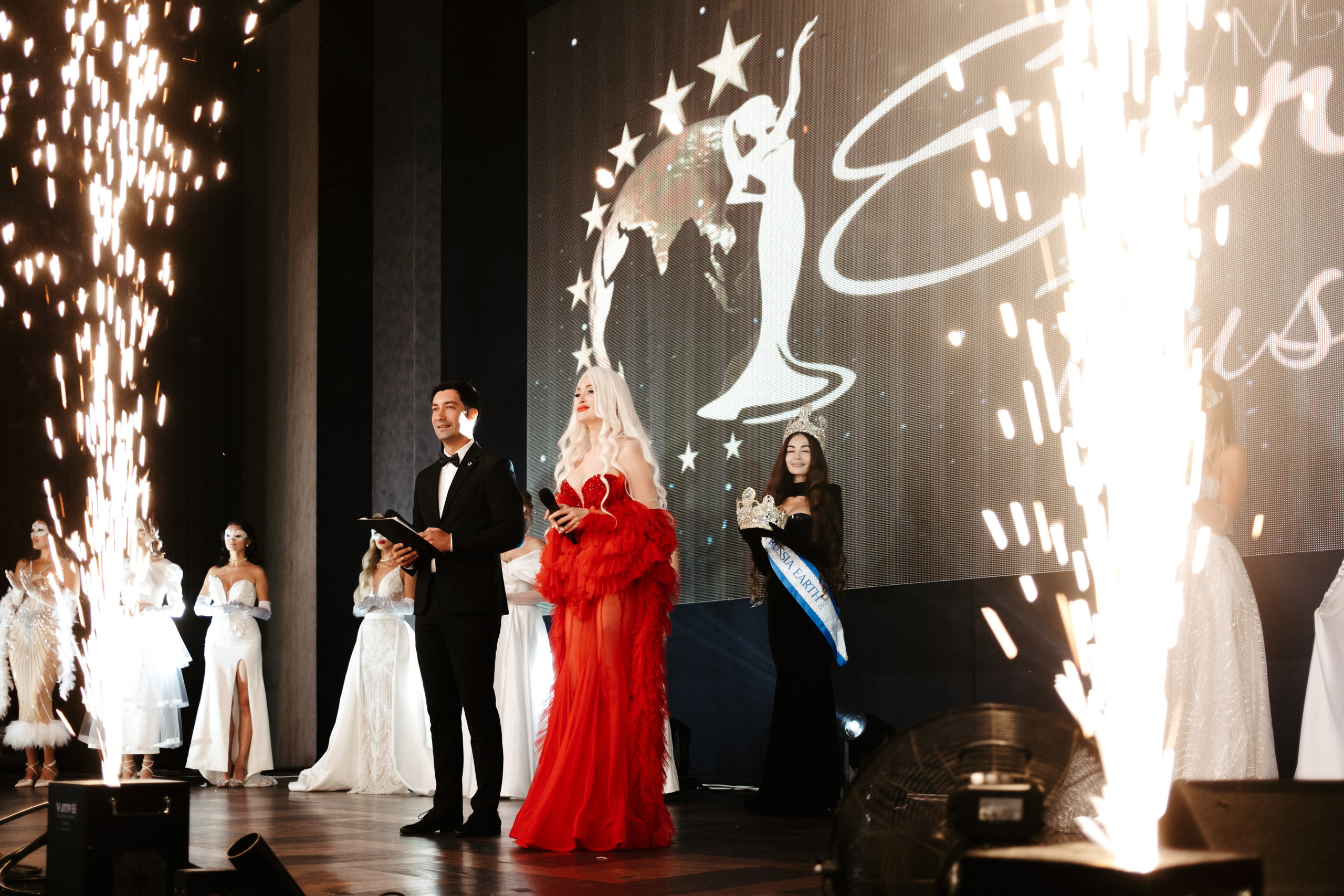 Мисс и Миссис Россия Земли Краснодар 2025 программа. Свадебный и репортажной фотограф Денис Ожигин в Краснодаре и Краснодарском крае