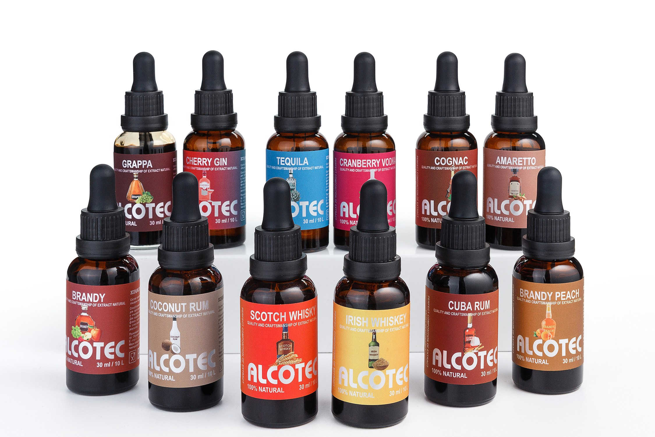 Предметный фотограф в Санкт-Петербурге. Фото для каталога на белом фоне. Фотограф для маркетплейс. Фотографии для сайта. Заказать услуги фотографа в СПб. Пищевые ароматизаторы для соцсетей. Рекламная съёмка бутылок. Профессиональный фотограф Сергей Пушкин. 