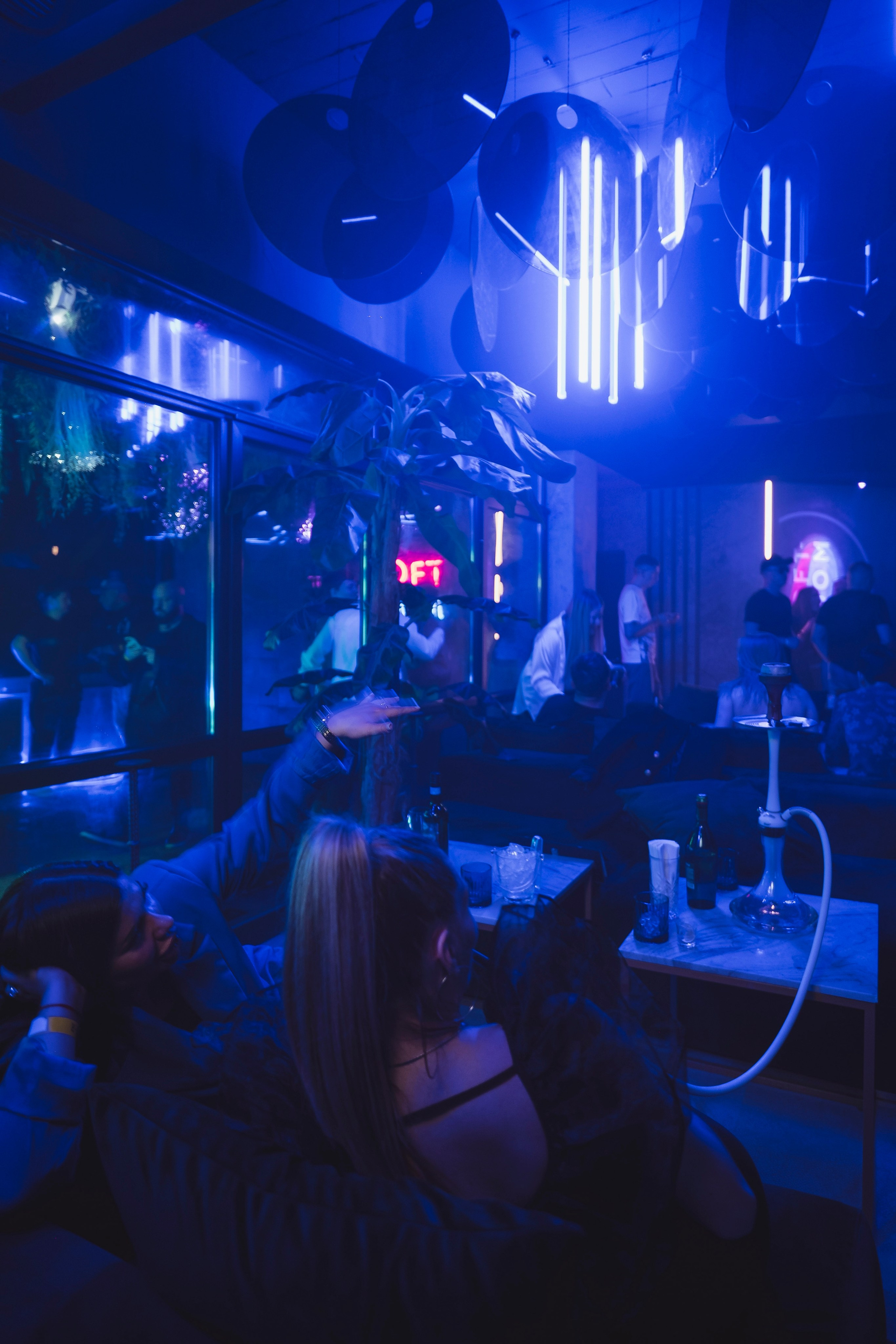 Embargo 30/03. Главная