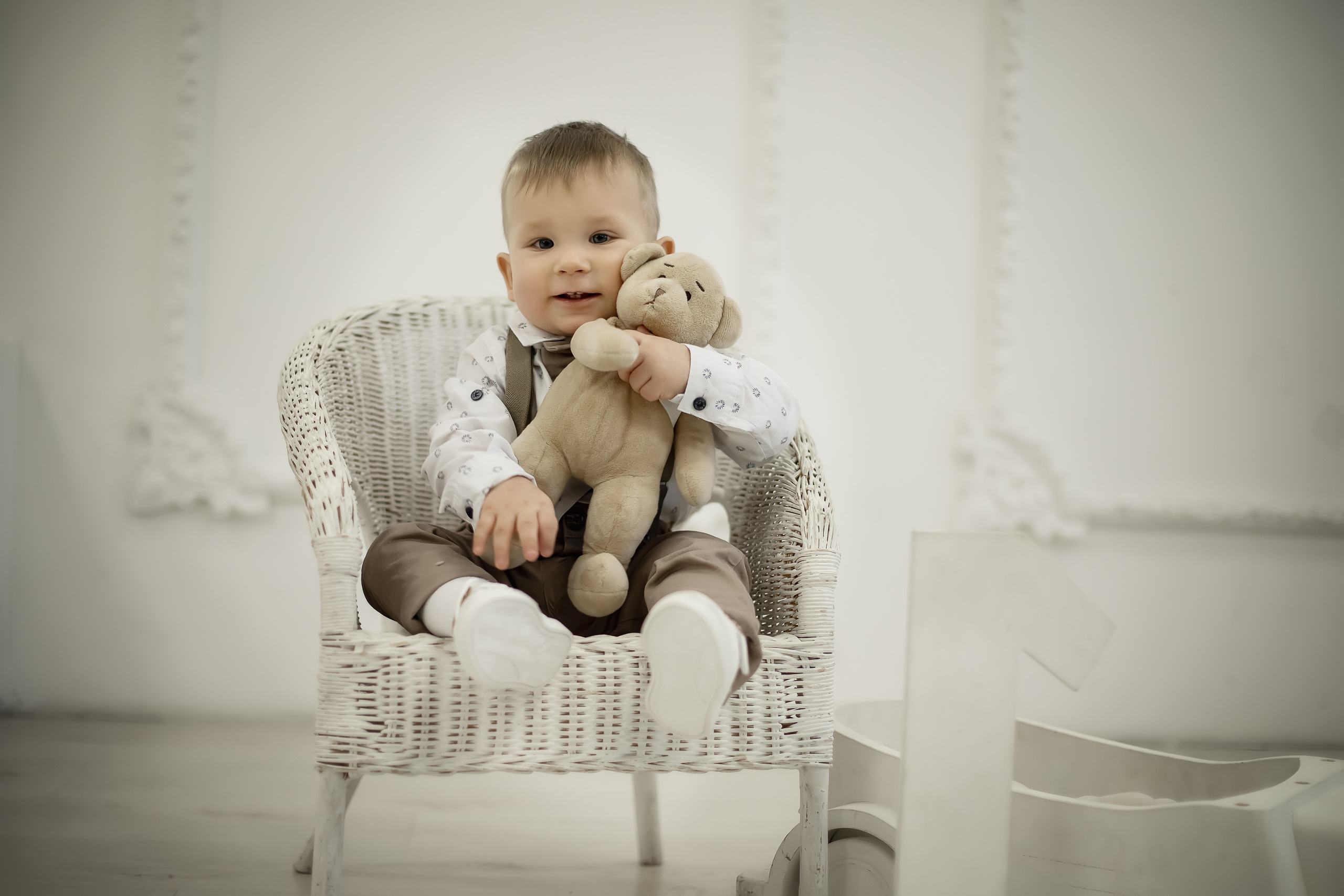 СЪЁМКА В СТУДИИ МАРК 1 ГОД. ФОТОГРАФ