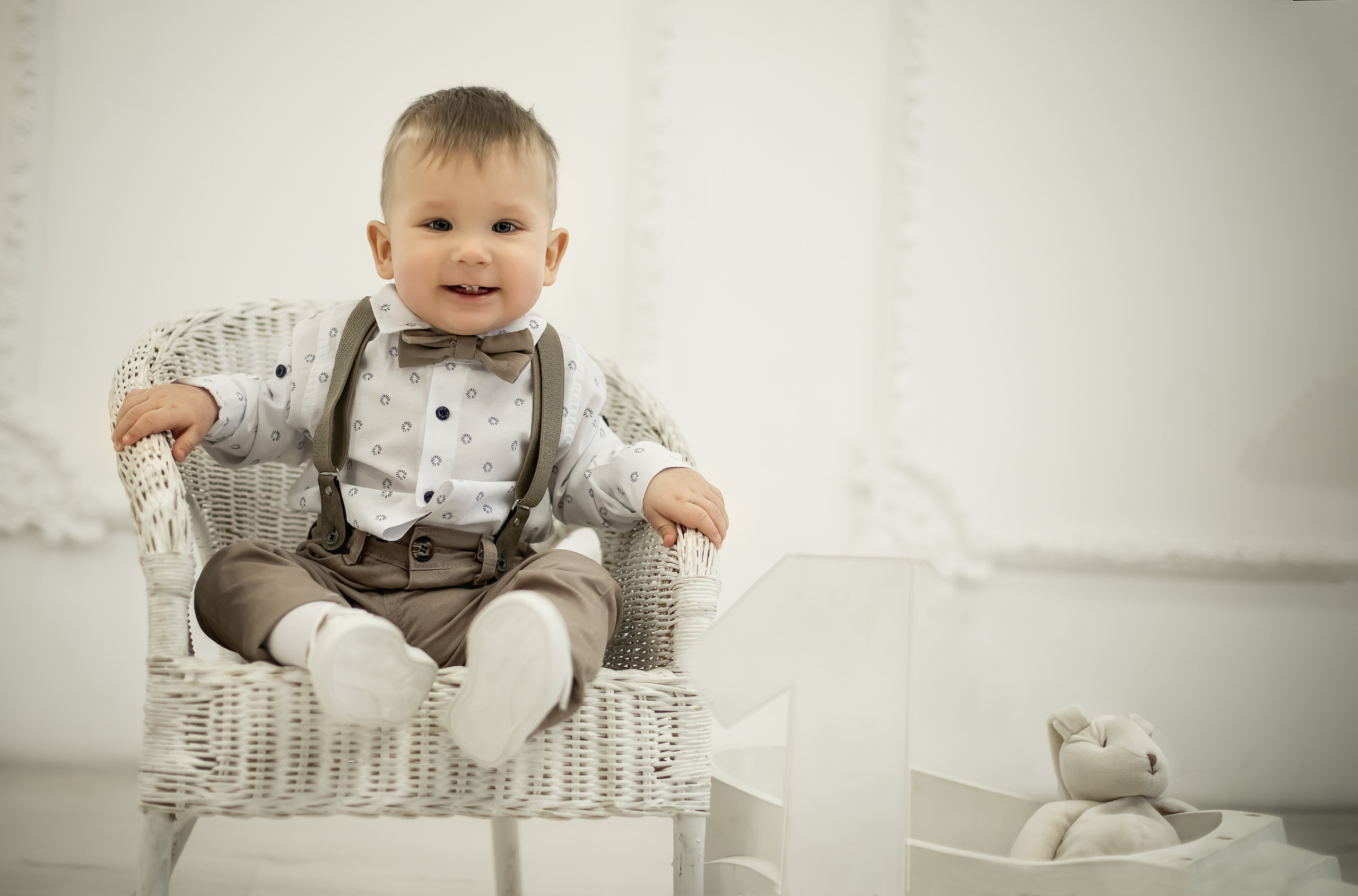 СЪЁМКА В СТУДИИ МАРК 1 ГОД. ФОТОГРАФ