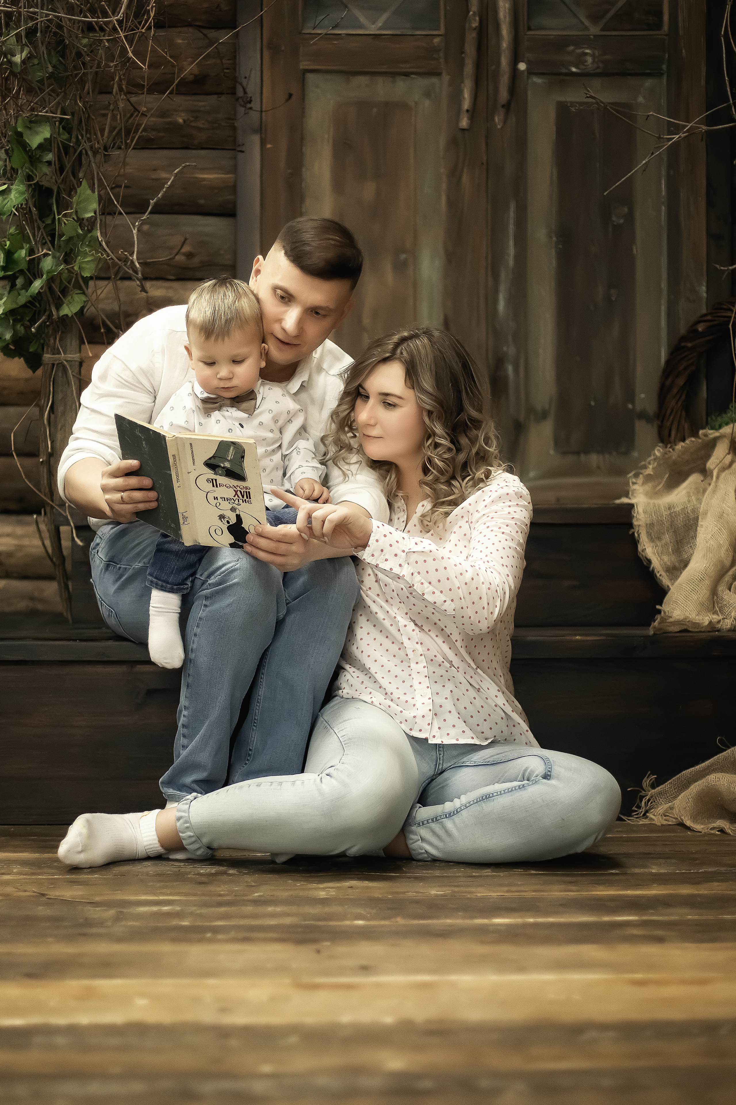 СЪЁМКА В СТУДИИ МАРК 1 ГОД. ФОТОГРАФ