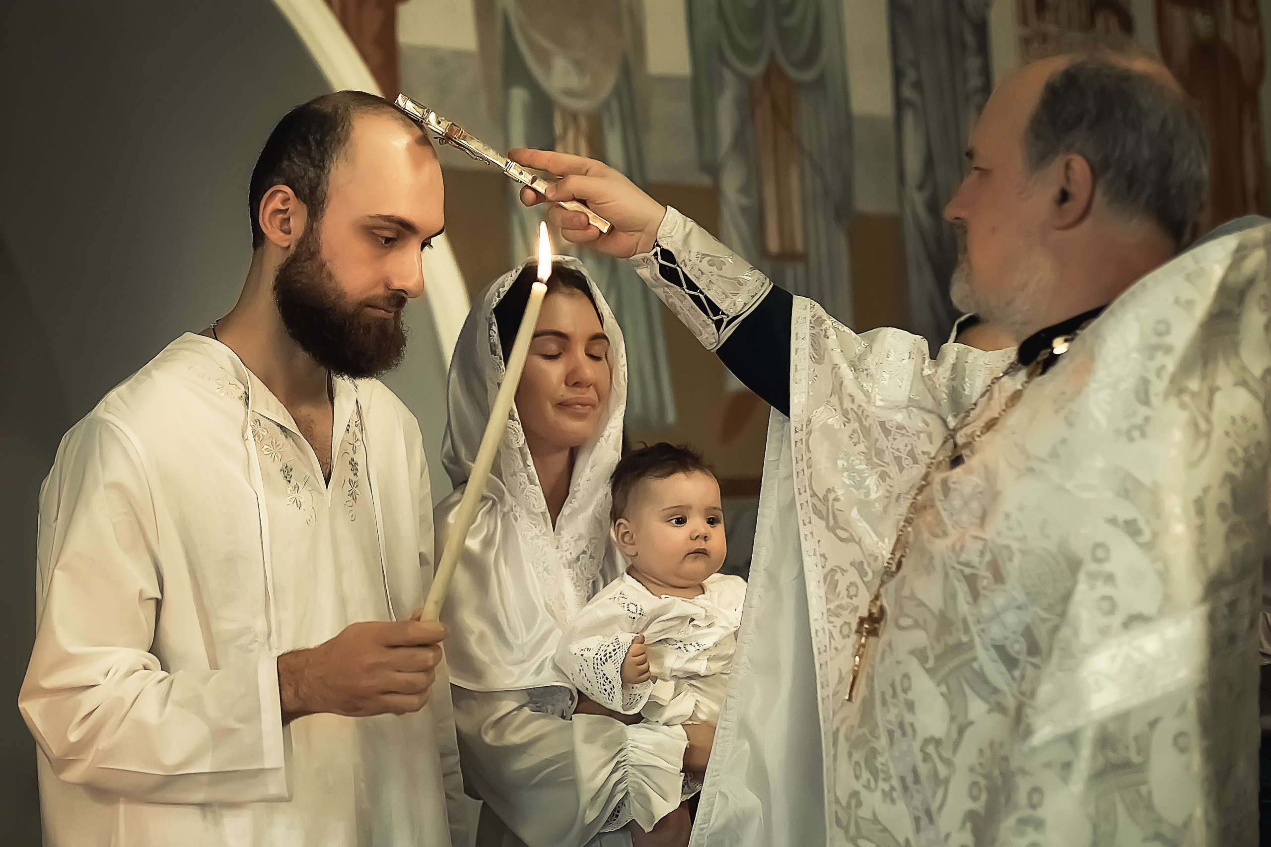 КРЕЩЕНИЕ ПАПЫ И ДОЧКИ. ФОТОГРАФ