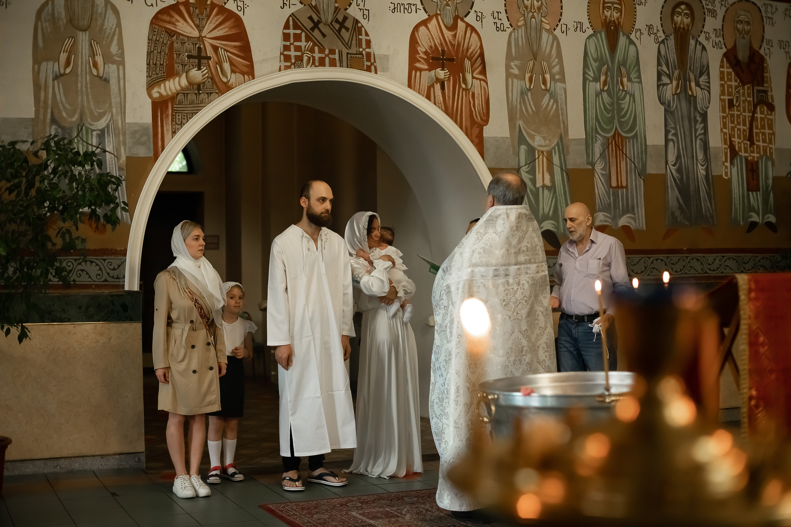КРЕЩЕНИЕ ПАПЫ И ДОЧКИ. ФОТОГРАФ