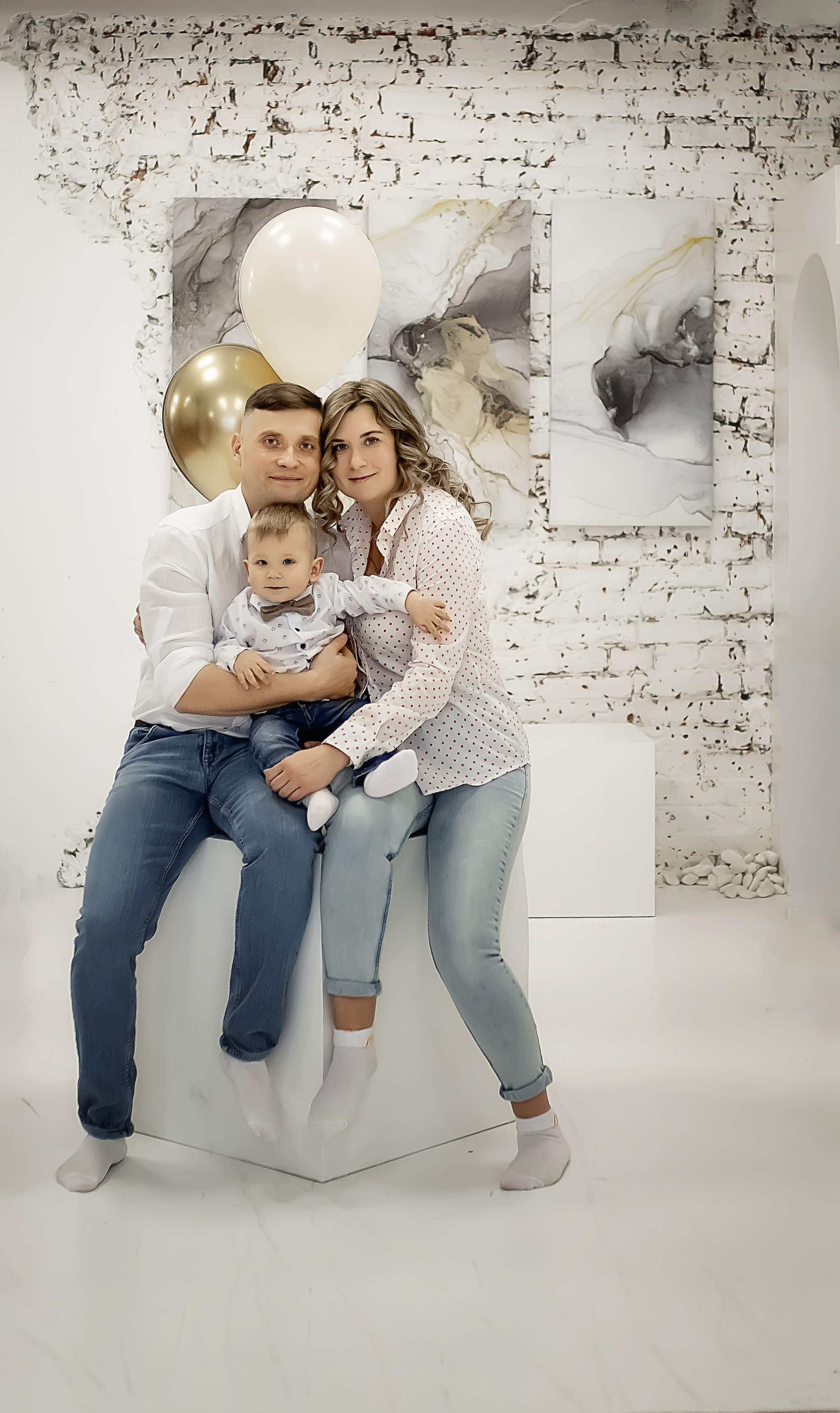 СЪЁМКА В СТУДИИ МАРК 1 ГОД. ФОТОГРАФ