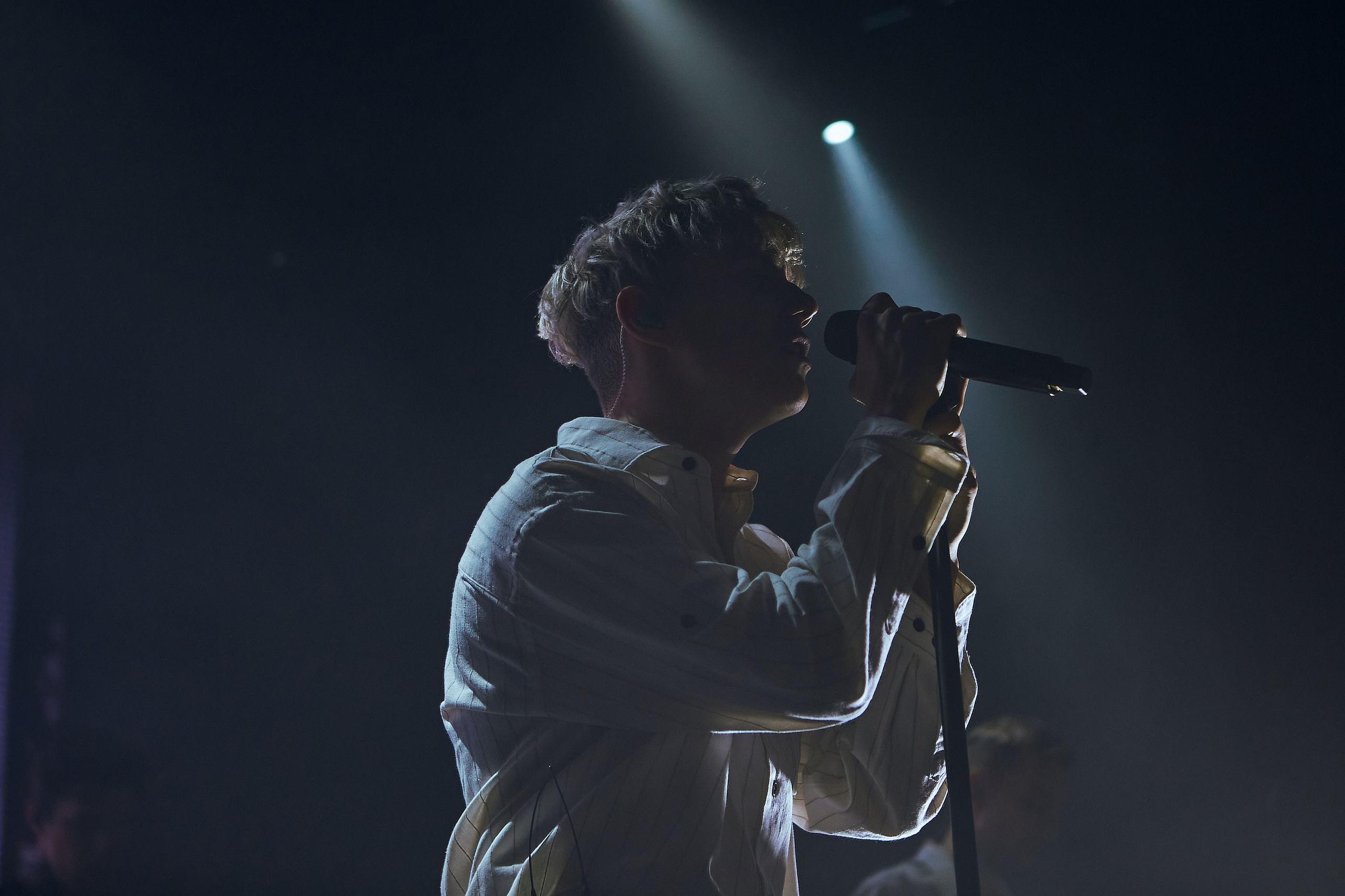 Ваня Дмитриенко «НА ОДНОЙ ОРБИТЕ ТУР». Андрей Цветков — репортажный, свадебный и портретный фотограф в Санкт-Петербурге