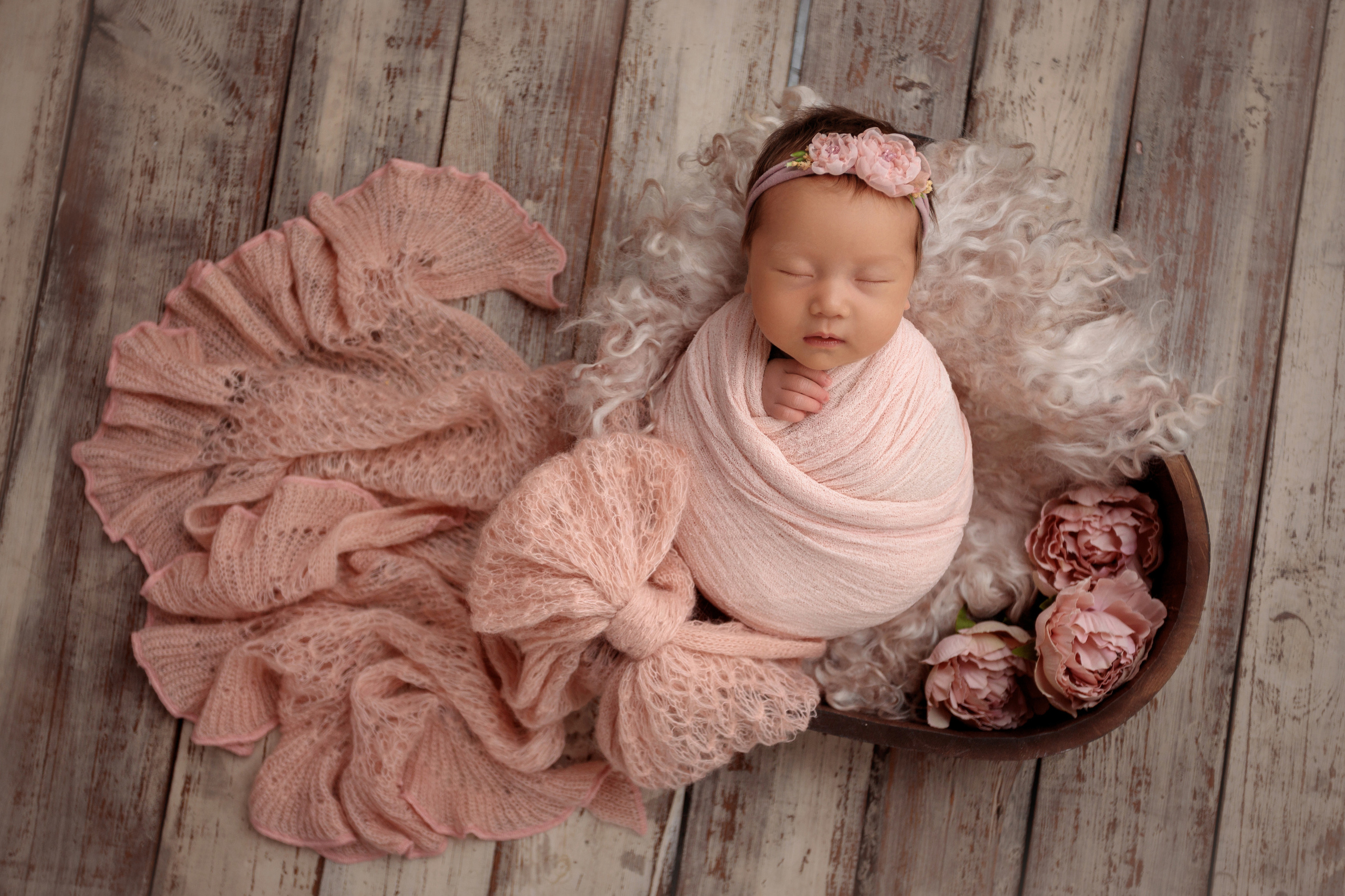 НОВОРОЖДЕННЫЕ. Фотограф новорожденных в Челябинске Юлия Волошина