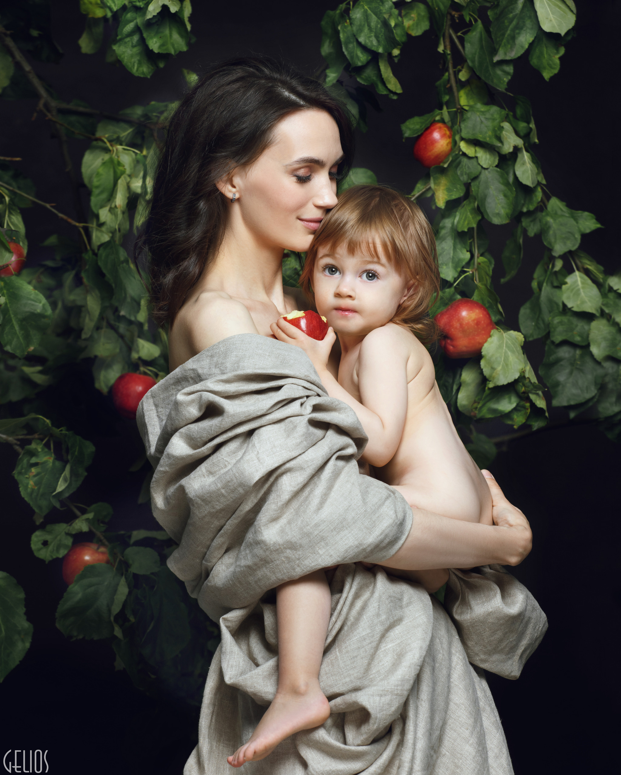 Мамы и детки. Фотостудия «Gelios». Фотосессии в Калининграде