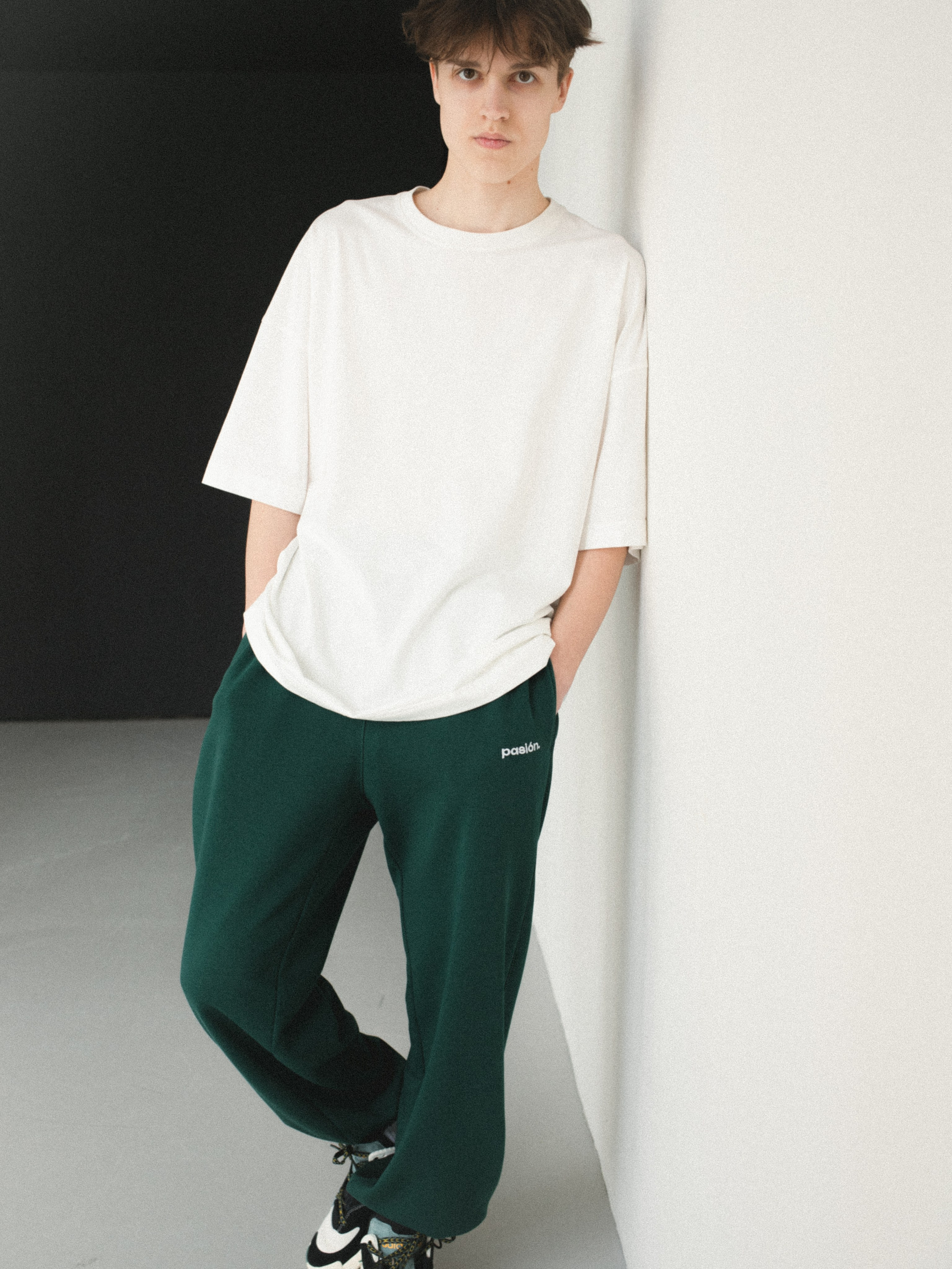 Модельная школа Khanova. Фотограф в Москве и Сургуте Алла Лесовая. Снимаю каталог для брендов и индивидуальные портреты для людей