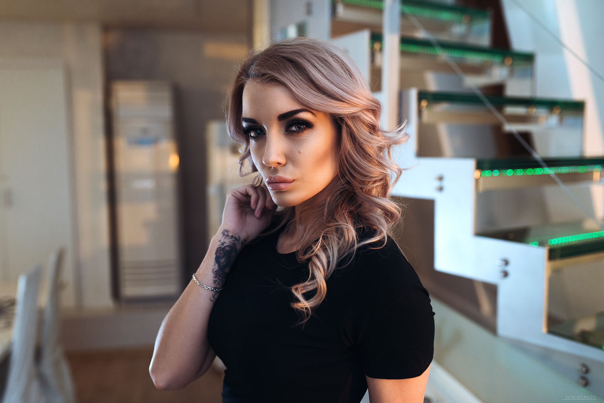 INDOORS. Semenyakov — фотограф Красноярск