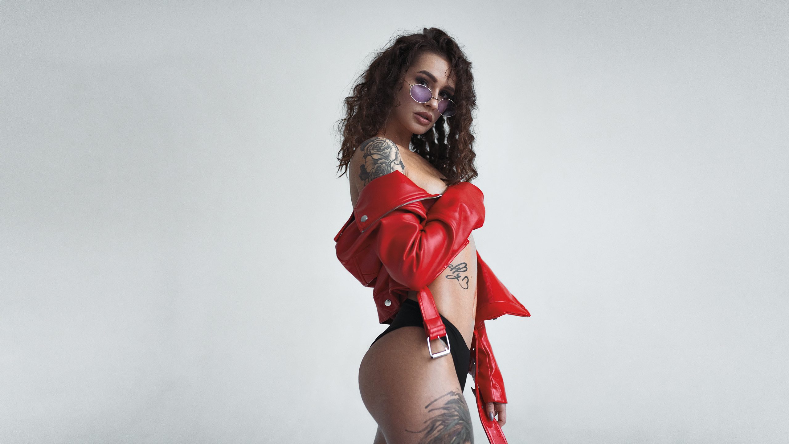 INDOORS. Semenyakov — фотограф Красноярск