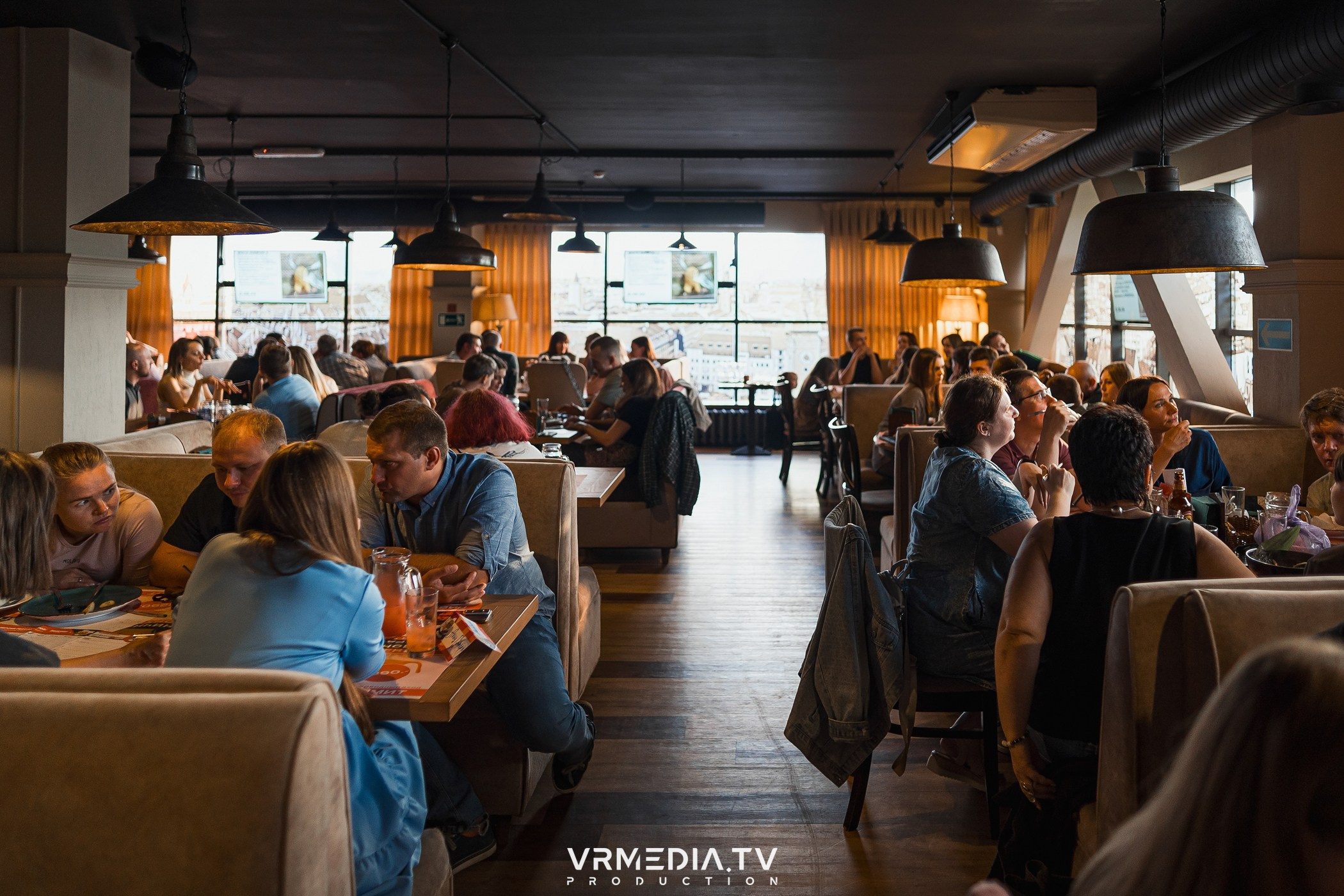 Эйнштейн Party в ресторане «Мюнхен»