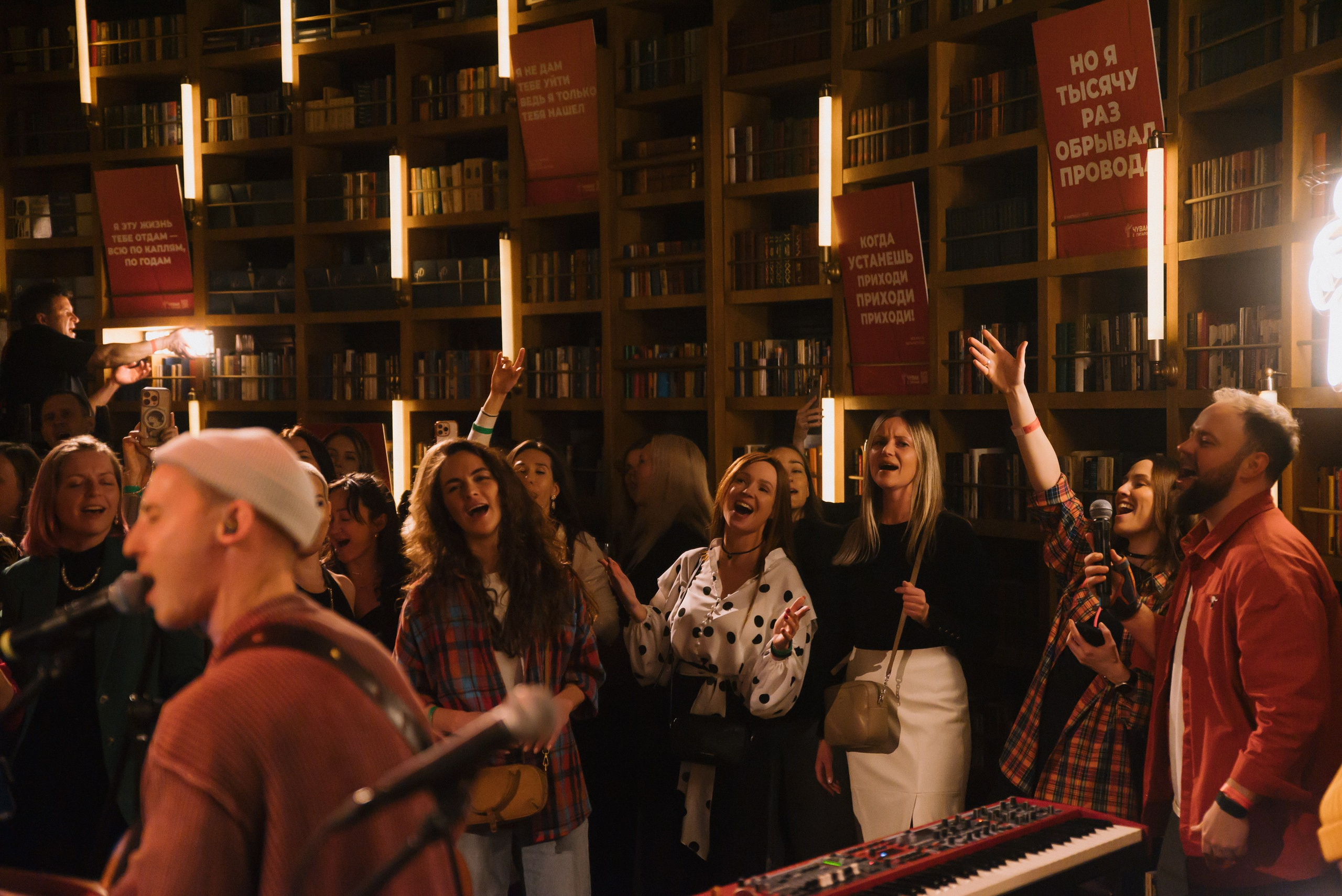 Квартирник. Свадебный, семейный, женский фотограф в Москве, Мытищах, Королёве Ксения Узилле