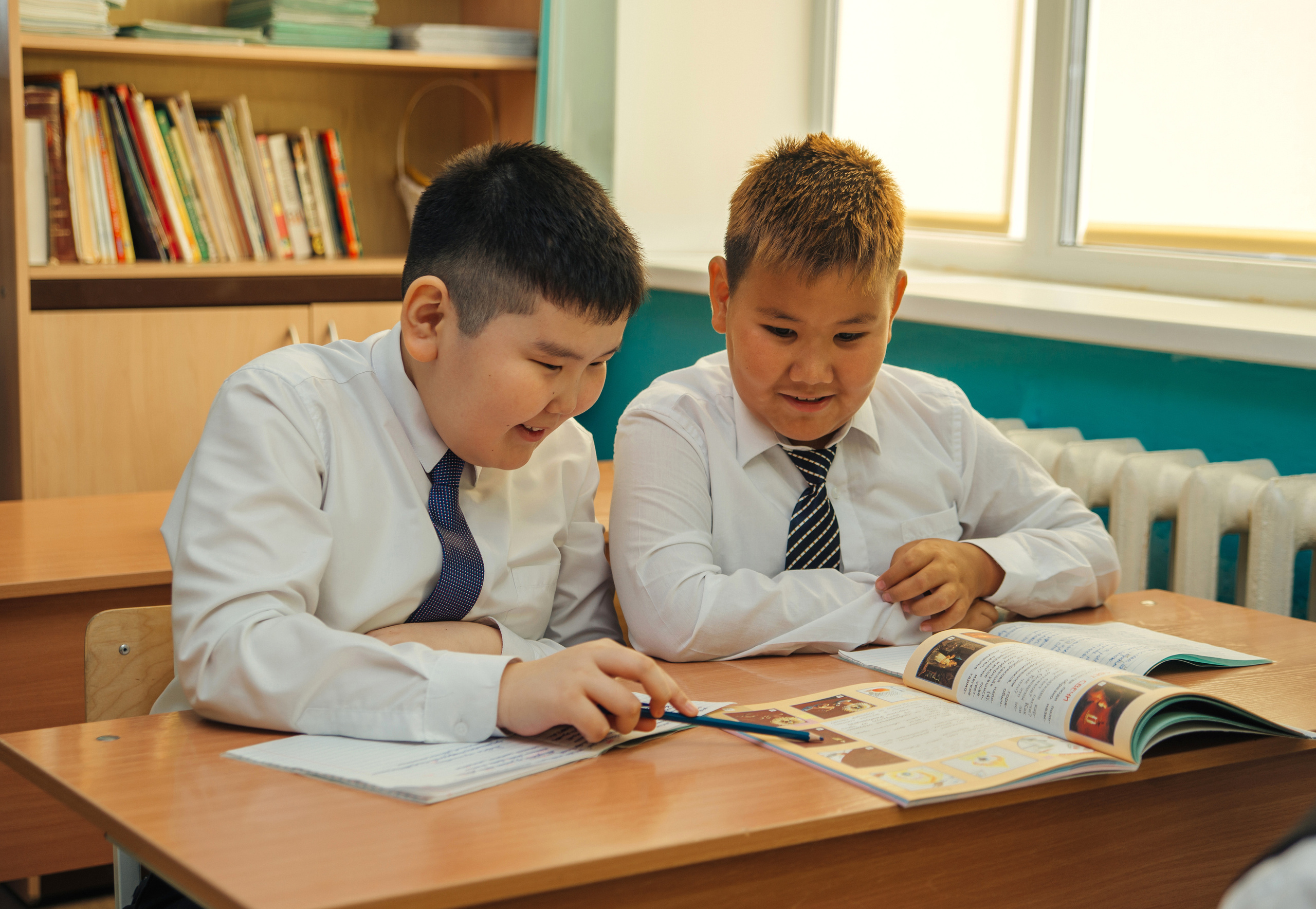 4А школа 2022. Семейный фотограф Островская Альбина г. Мирный Саха (Якутия)