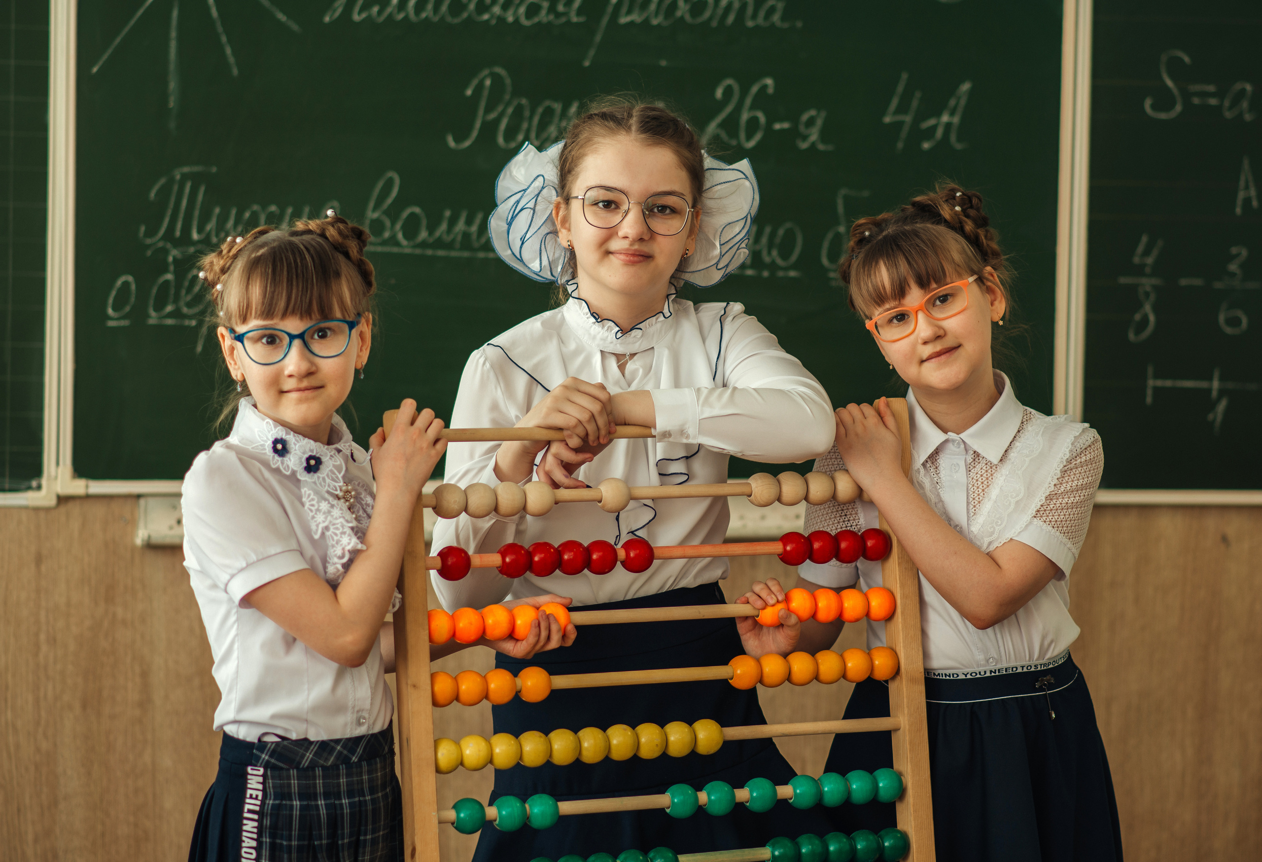 4А школа 2022. Семейный фотограф Островская Альбина г. Мирный Саха (Якутия)