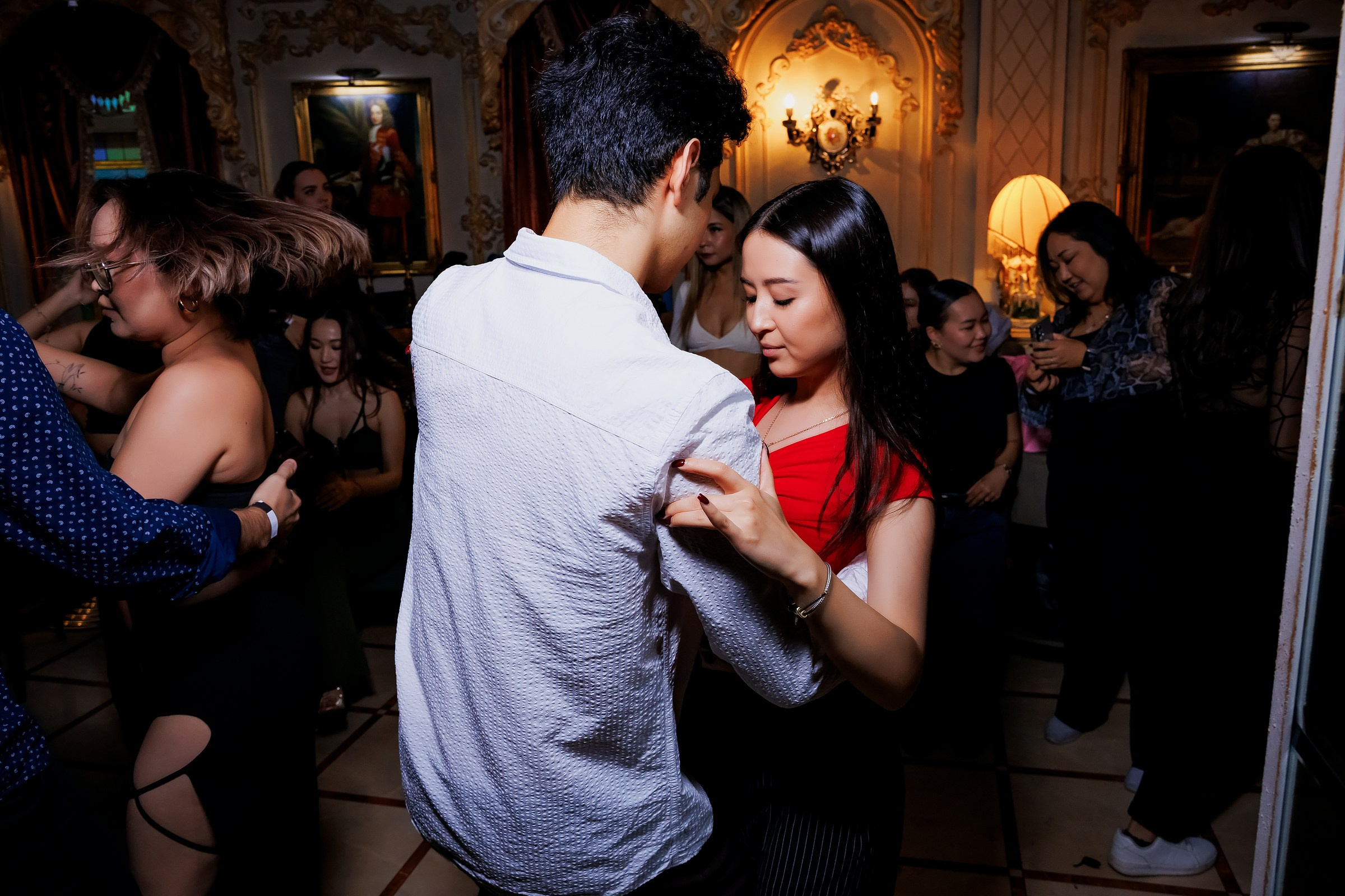 Birthday party BI dance club. Репортажный фотограф в Алматы Каюпов Сержан