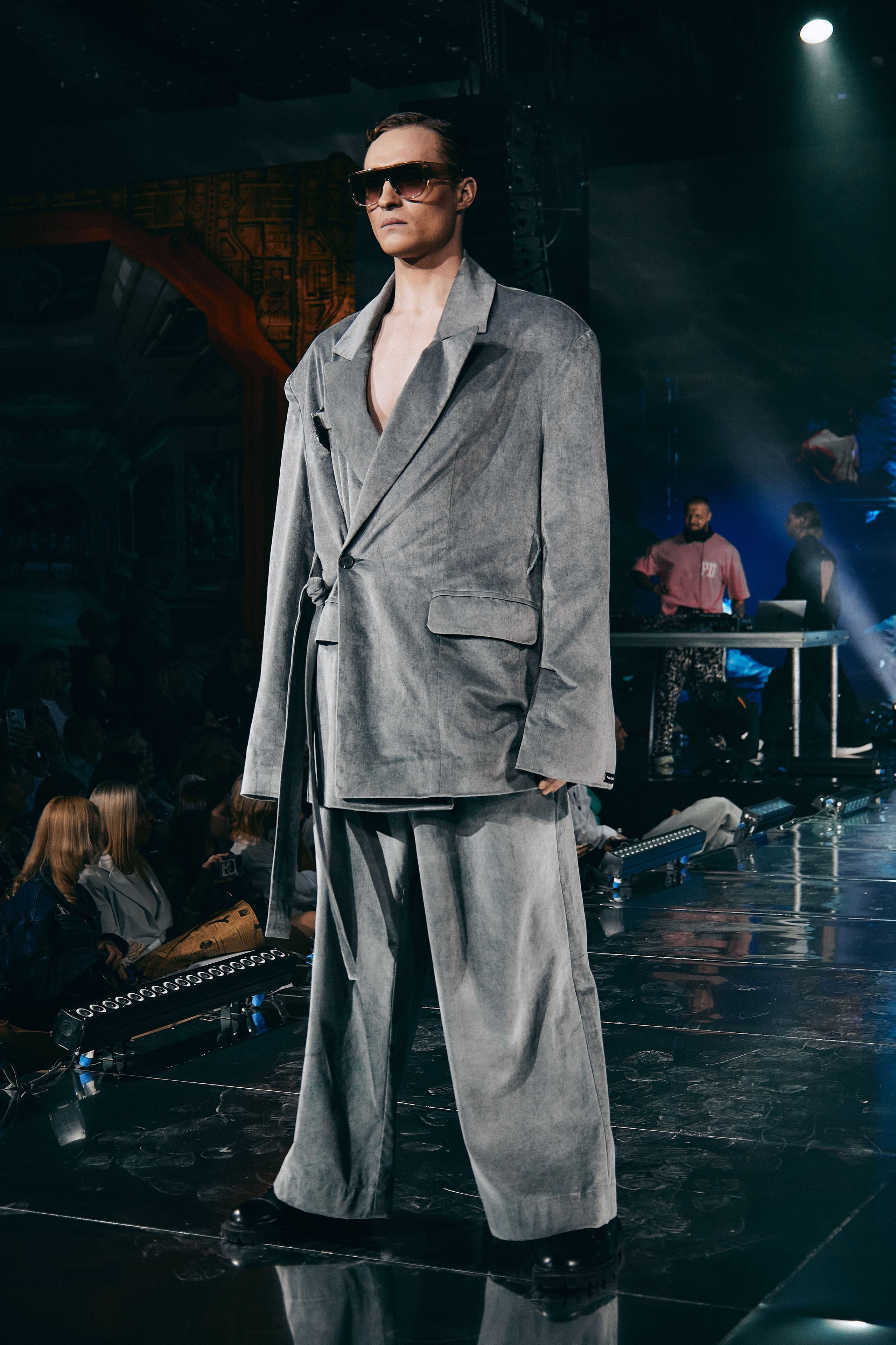 NEW ERA DESIGNER ANDREY PONOMAREV