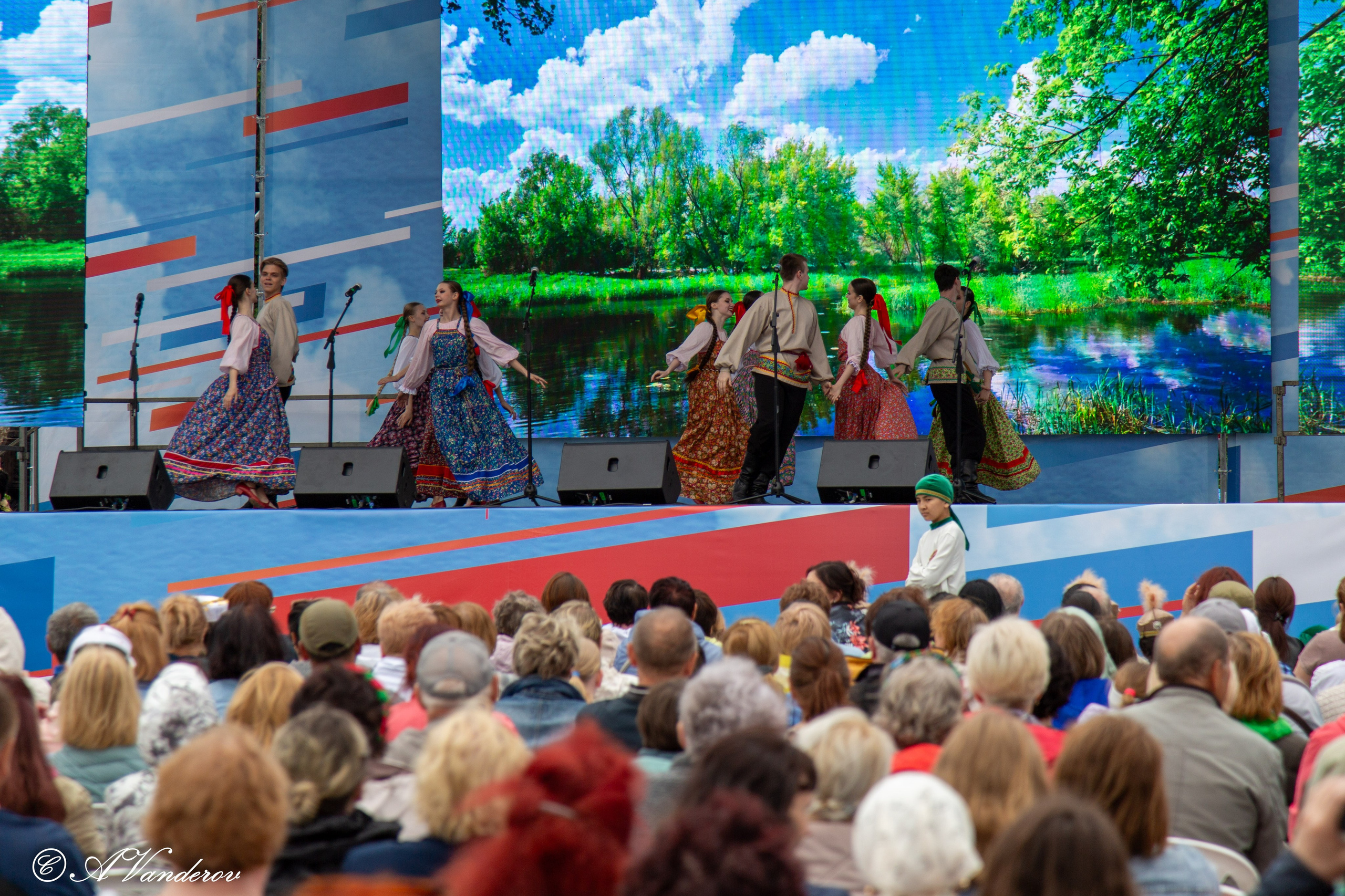 День России 12.06.2024. Фотограф Омск | Александр Вандеров