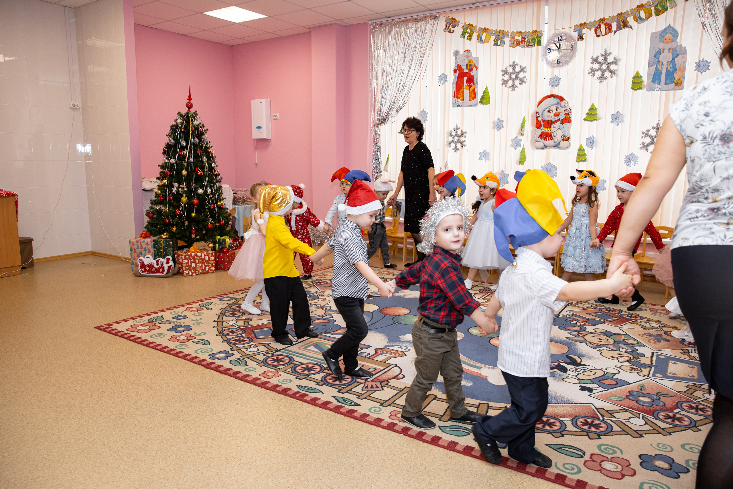 Новогодний утренник Полисадик. Фотограф в Железнодорожном и Балашихе