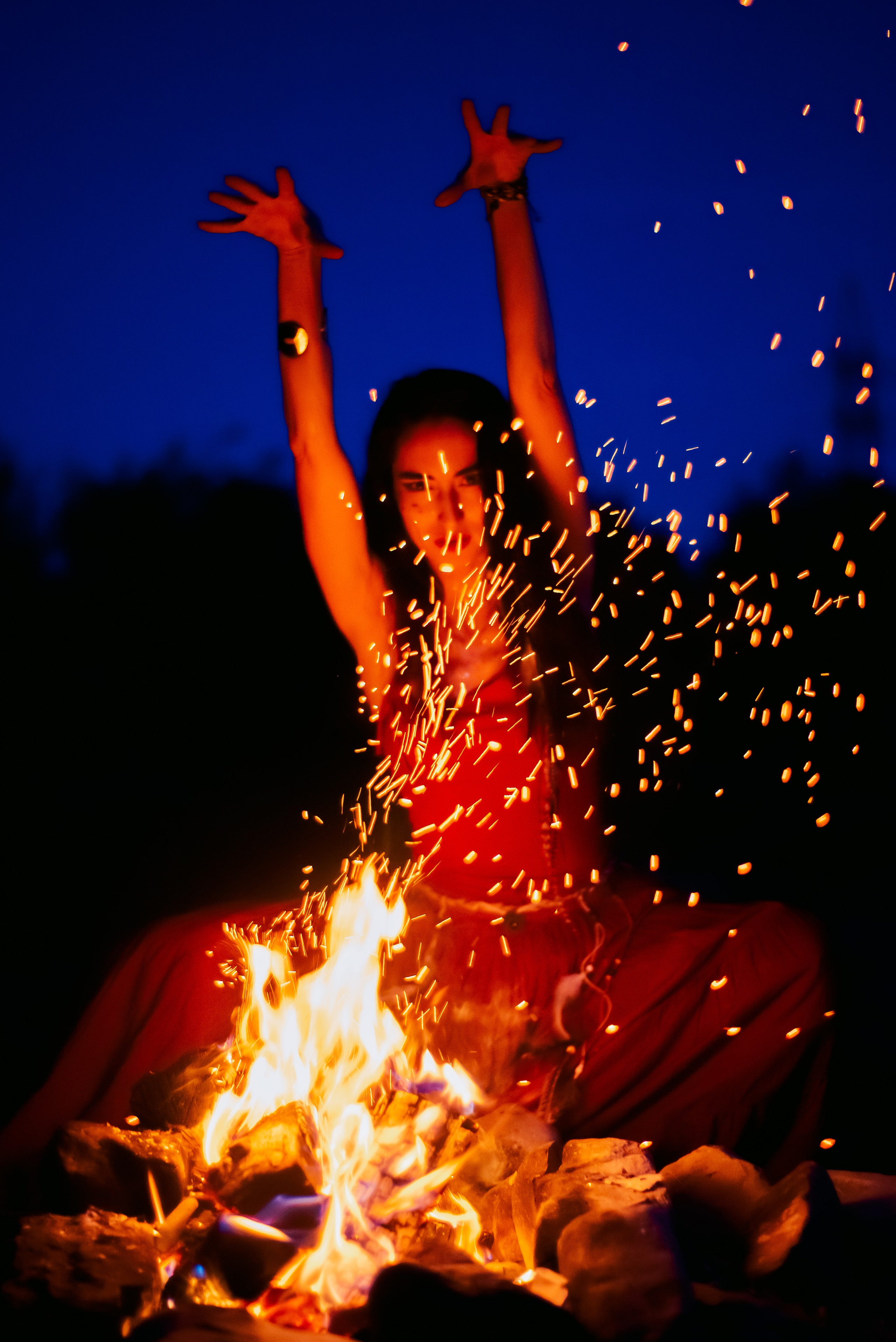 У костра. Семейный и женский фотограф Лоо Краснодар Сочи Энем Татьяна Трибурт