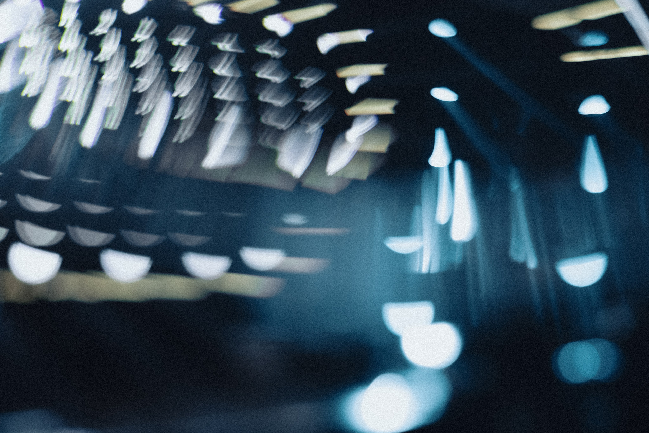 Бэки монтаж