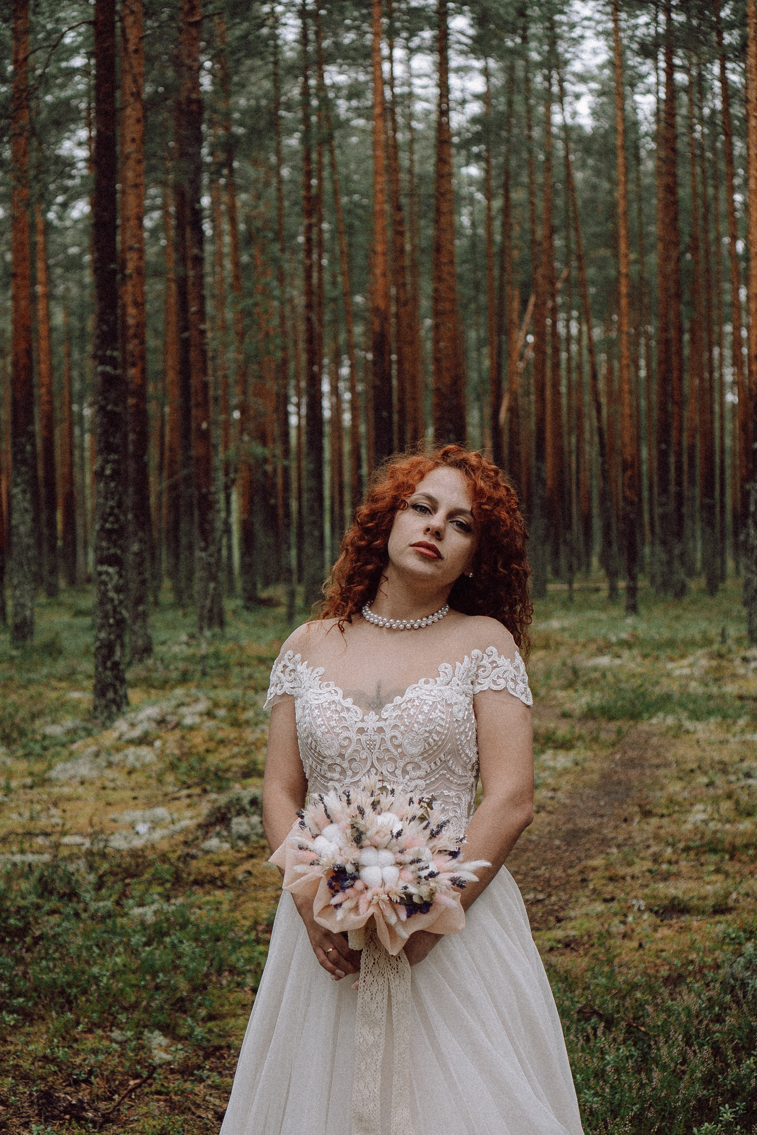 СВАДЕБНАЯ ФОТОСЕССИИЯ ПАРЫ В ГОРОДЕ ПРИОЗЕРСК В СОСНОВОМ ЛЕСУ И С ПИКАПОМ. Профессиональный фотограф, Санкт-Петербург — Виктория Богомолова