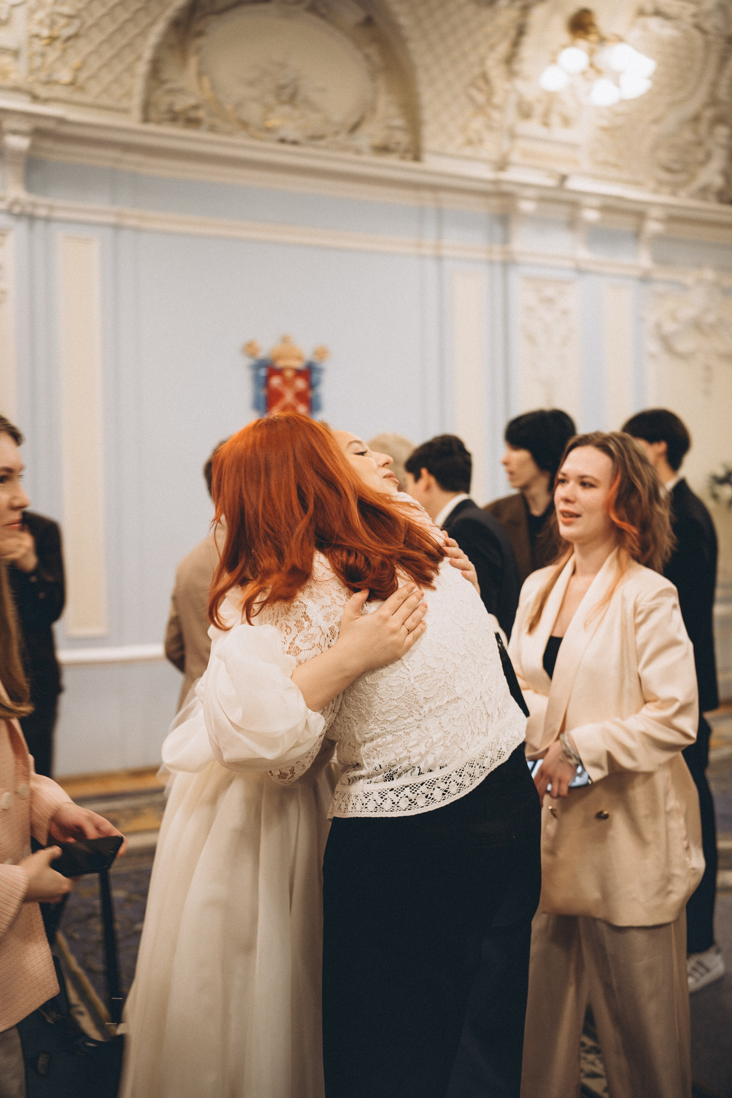 СВАДЕБНАЯ СЬЕМКА ВО ВТОРОМ ДВОРЦЕ С ГОСТЯМИ И ПРОГУЛКА В ТАВРИЧЕСКОМ САДУ. Профессиональный фотограф, Санкт-Петербург — Виктория Богомолова