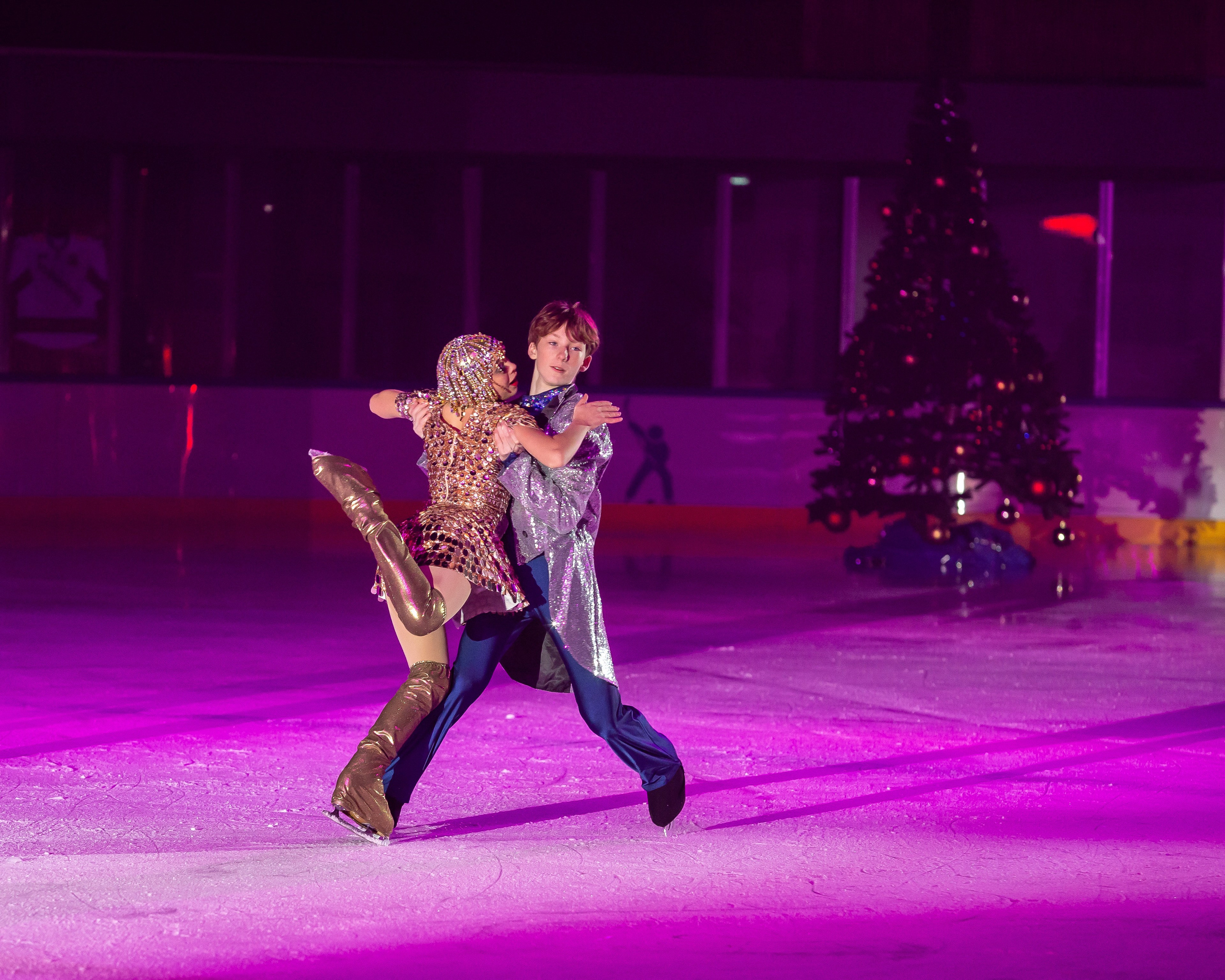 Сказочное новогоднее ледовое шоу «Конек-Горбунок» АЛЕКО. Репортажный фотограф в Москве