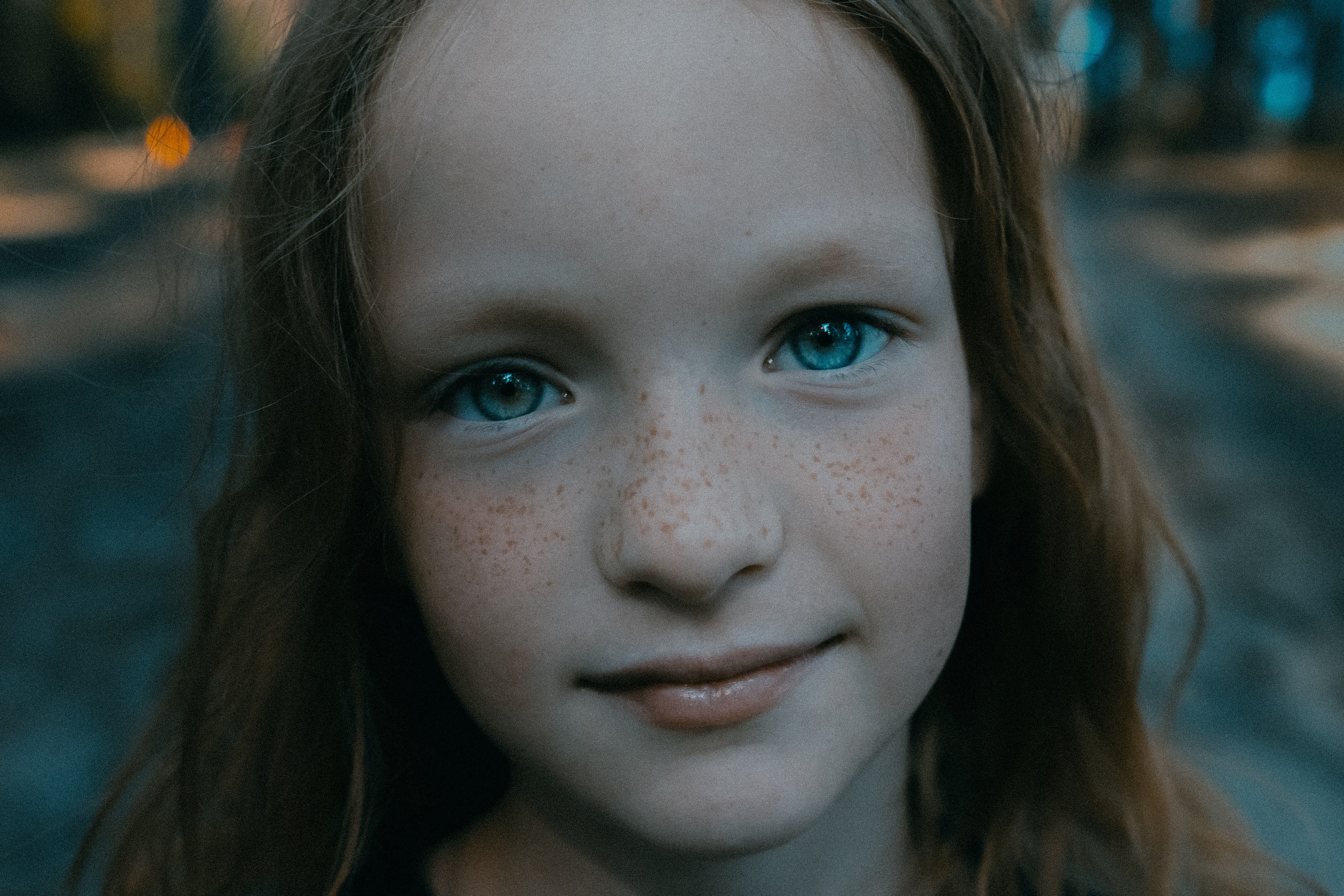 Фото в цвете. Molotov Photographer