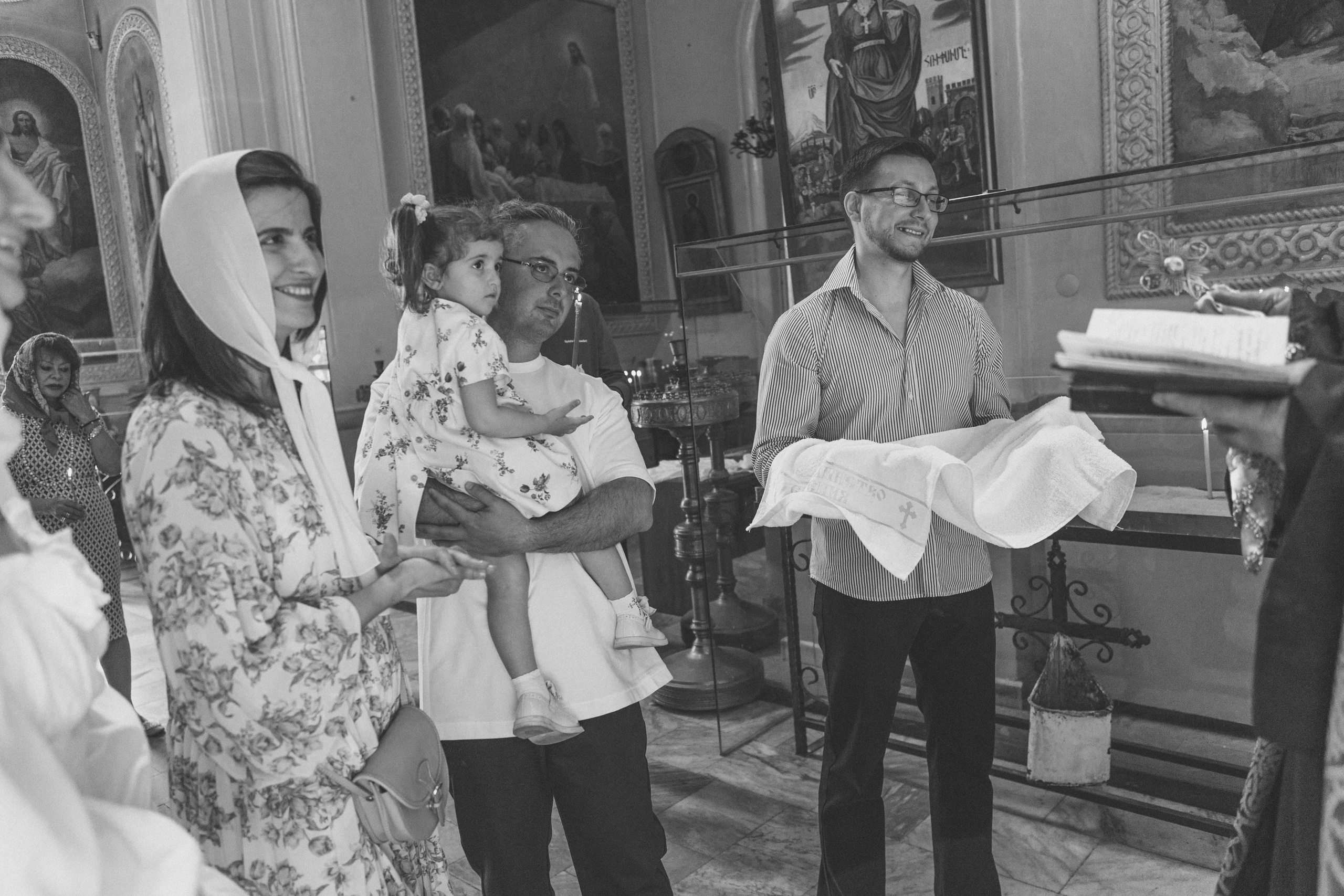 Крещение Томы. Семейный фотограф и фотограф на роды в Ростове-на-Дону Мухина Виктория