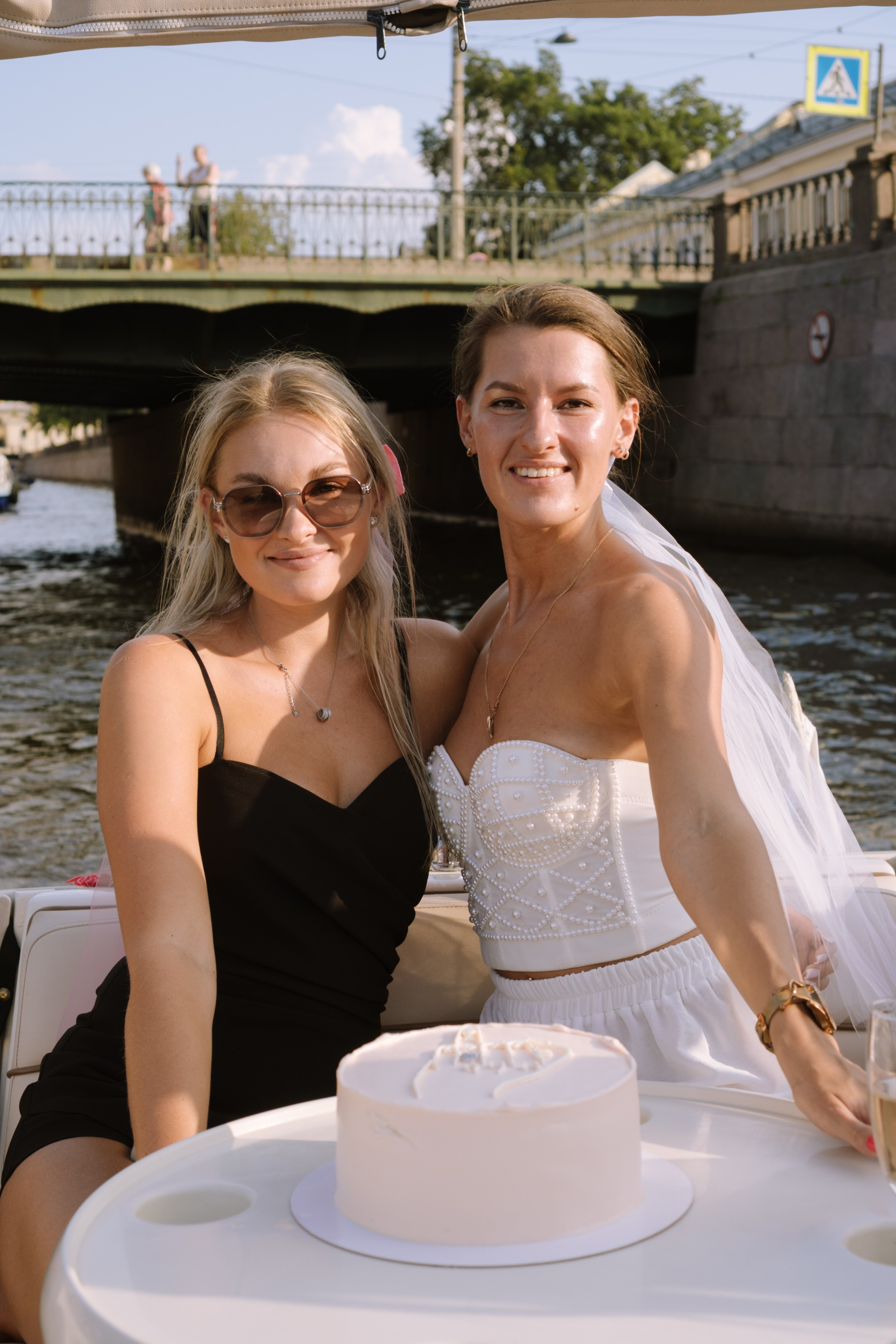 ДЕВИЧНИК НА КАТЕРЕ. Профессиональный фотограф, Санкт-Петербург — Виктория Богомолова