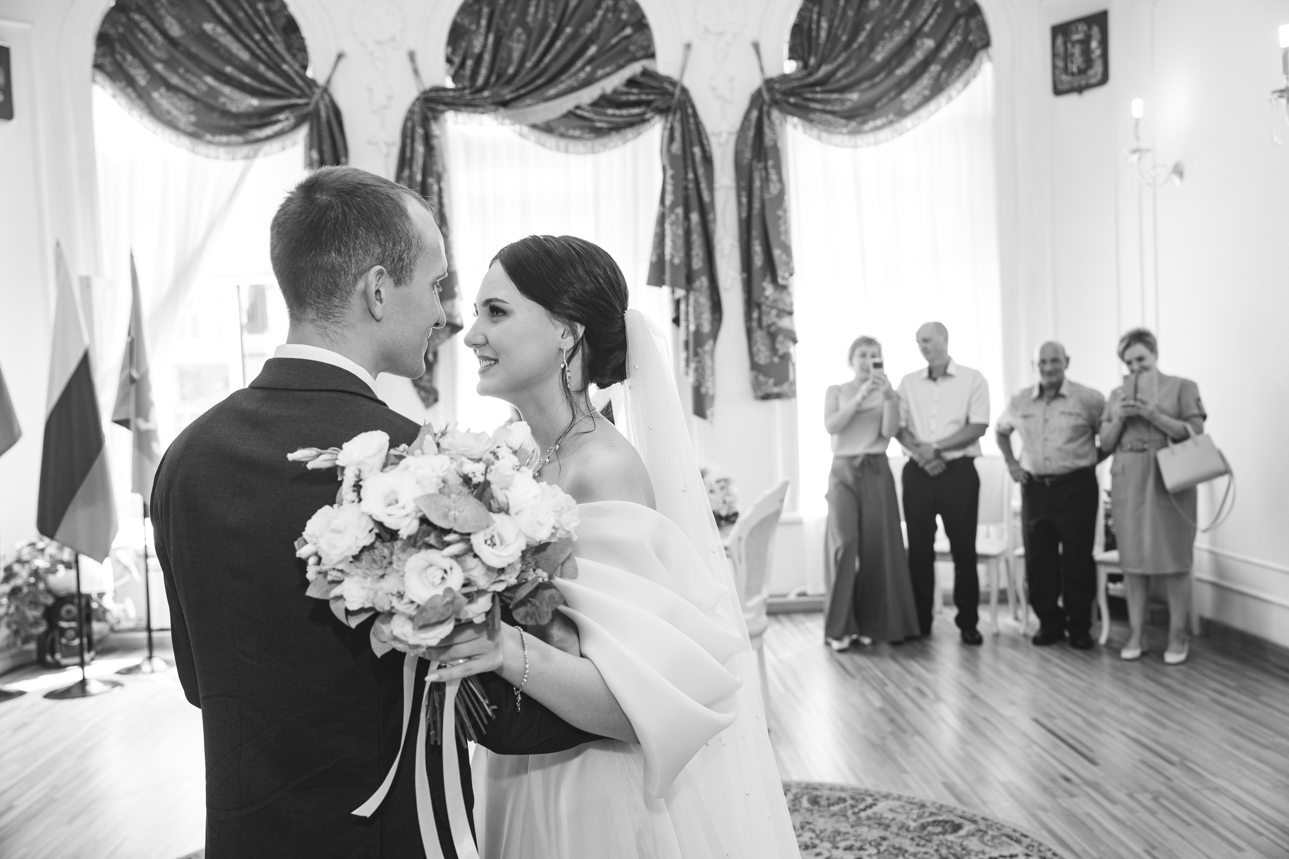 Захар и Софья. Фотограф и видеограф Олег Игнатов | Свадьбы, Love Story, реклама и корпоративы — Красноярск