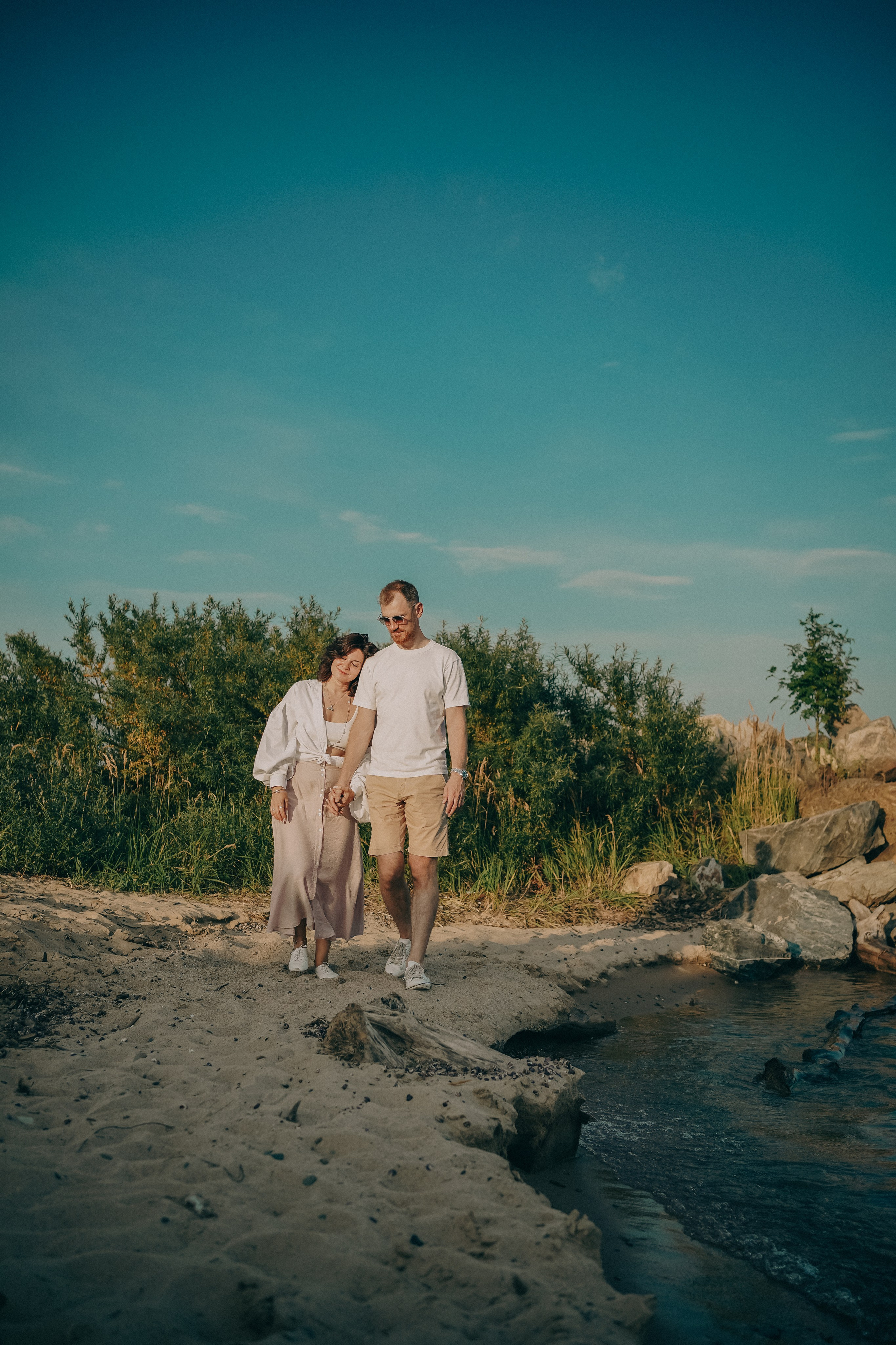 Женя и Вова на Обском. Главная