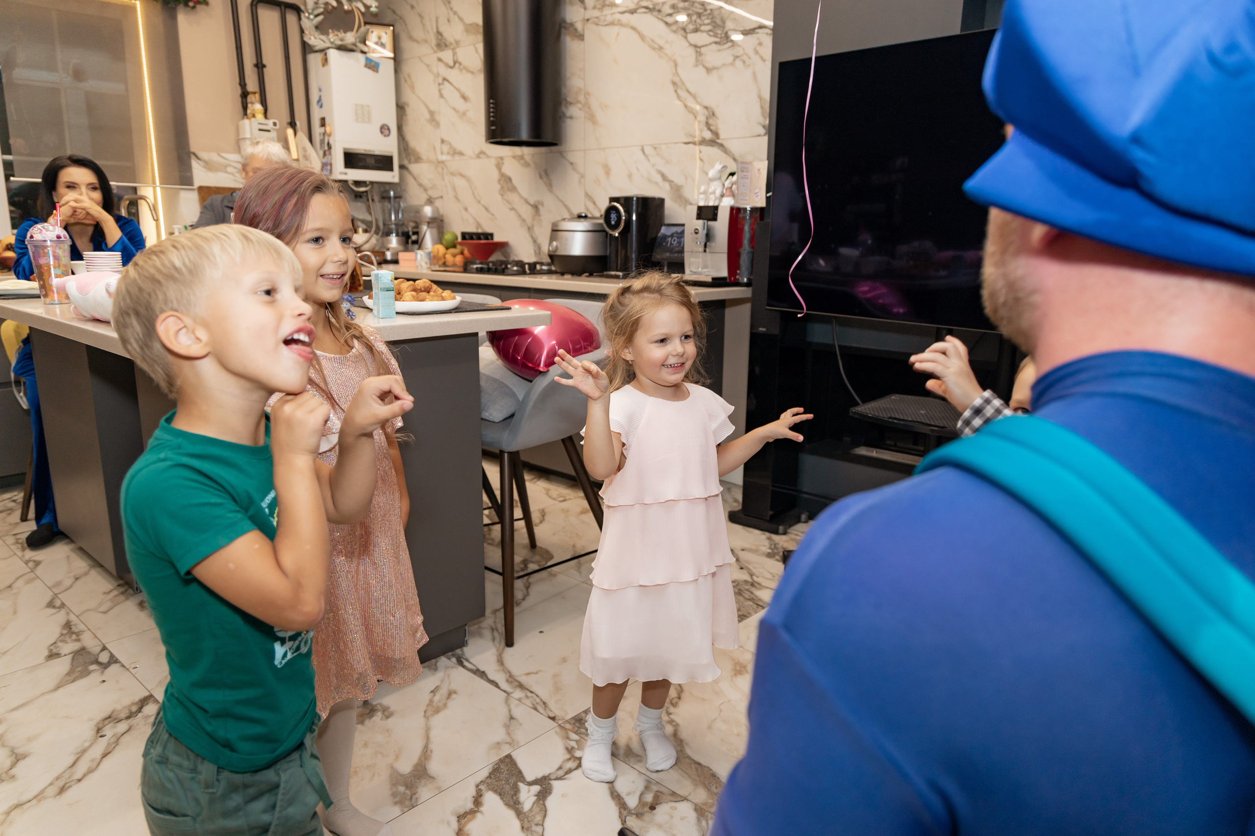 День Рождения в Доме. Свадебный фотограф в городе Подольск МО и Москва Крылова Ирина