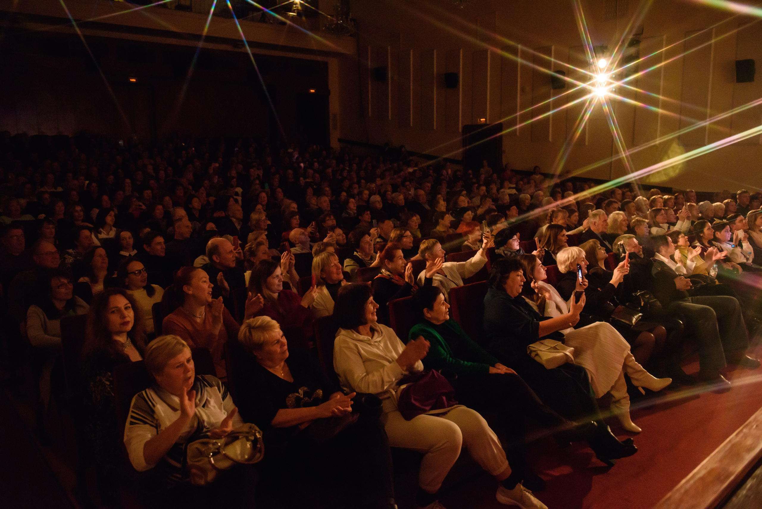 Памяти Анны Герман и Муслима Магомаева — «Имена на все времена», ЦДЛ. Бренд-фотограф для экспертов и блогеров в Москве Влада Горбовская