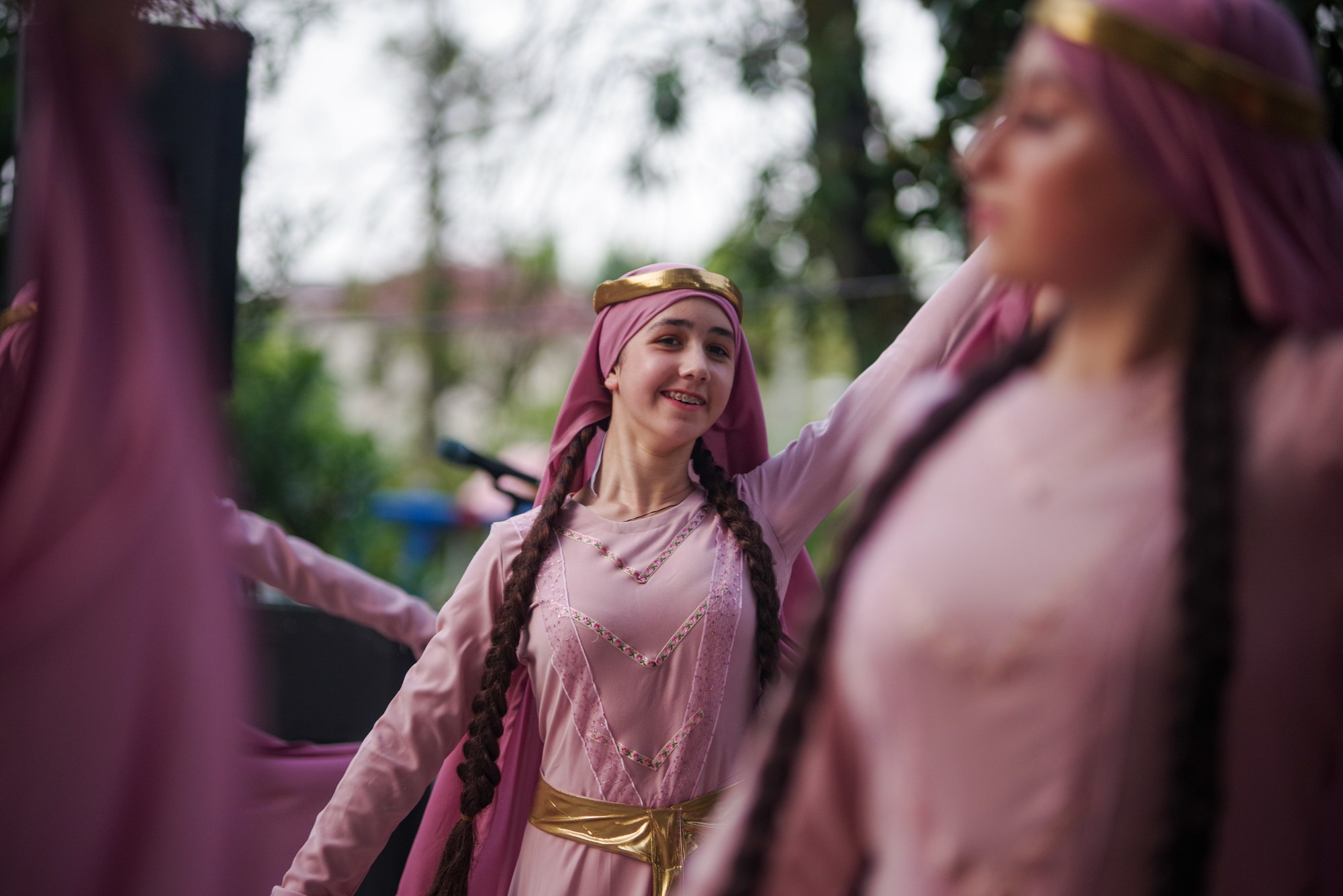 Грузинский танец. Портретный фотограф Денис Милютин