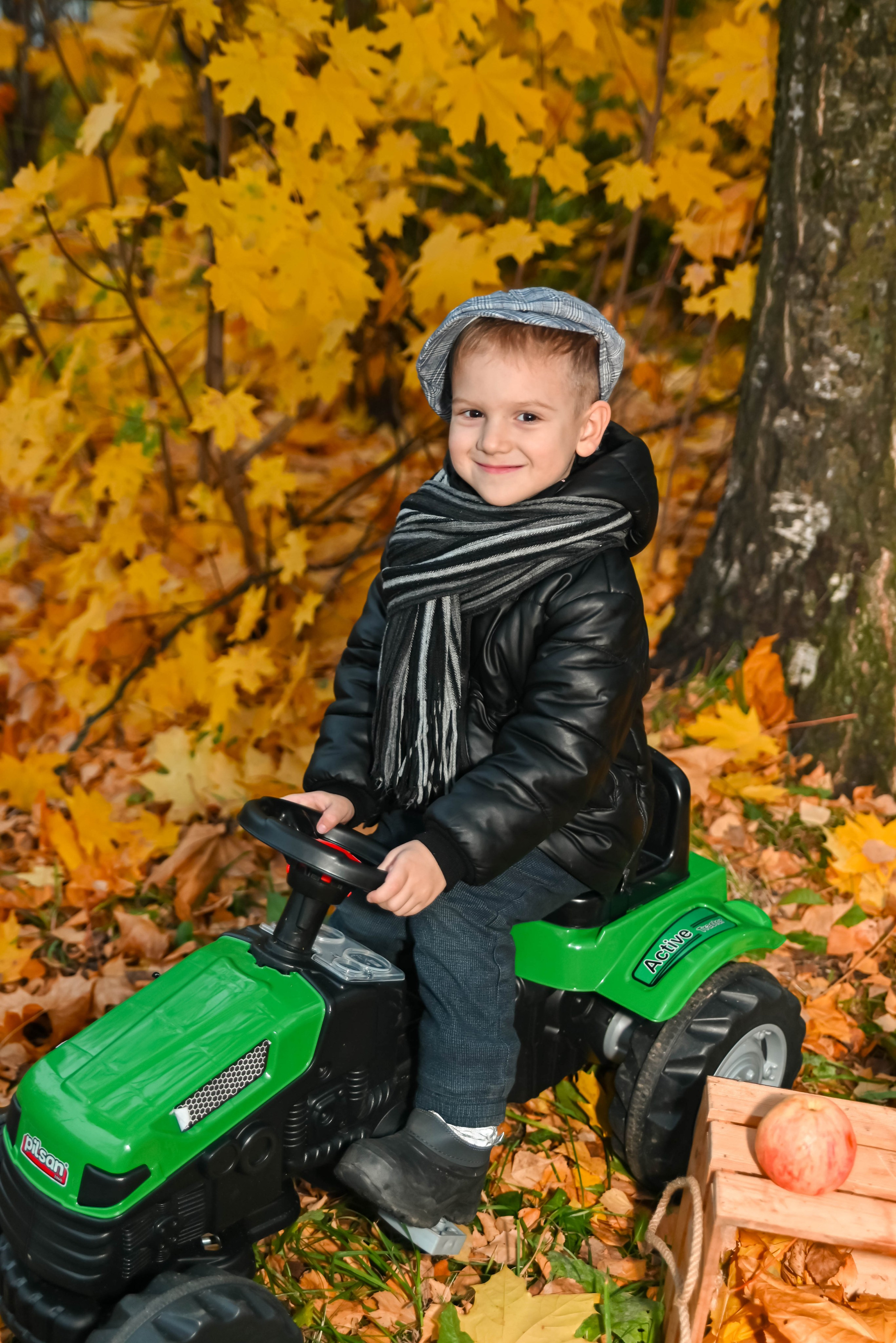 Золотая осень. Выпускные альбомы для детских садов Санкт-Петербург