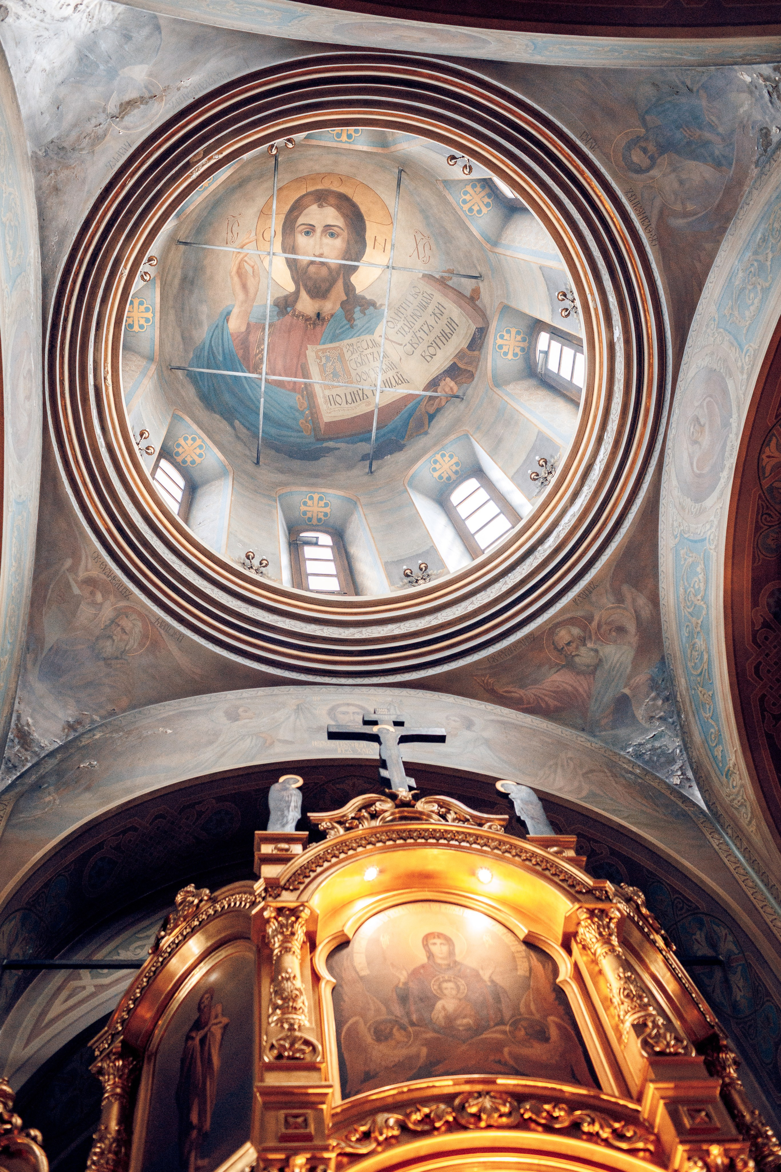 Крещение в Храме Святого Уара Мученика в Вешках. Профессиональный фотограф в Москве и Мо Мария Шантарёва